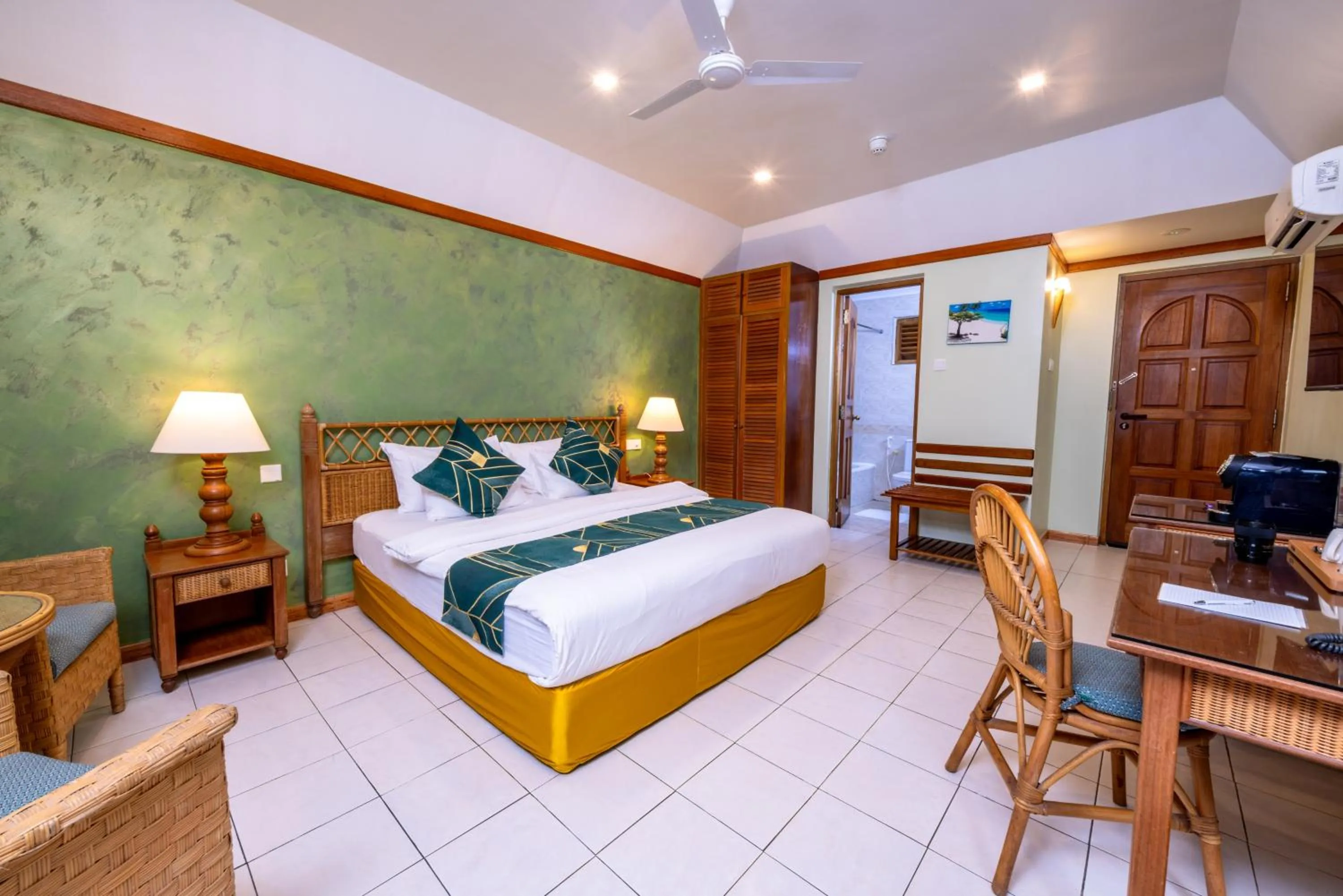 Bed in Fihalhohi Maldives