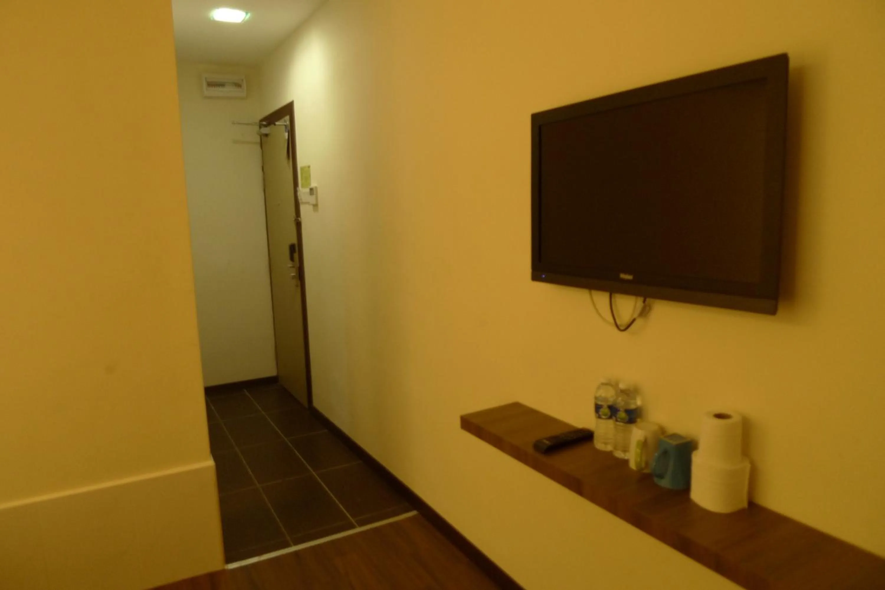 TV and multimedia in 9 Square Hotel - Kota Damansara