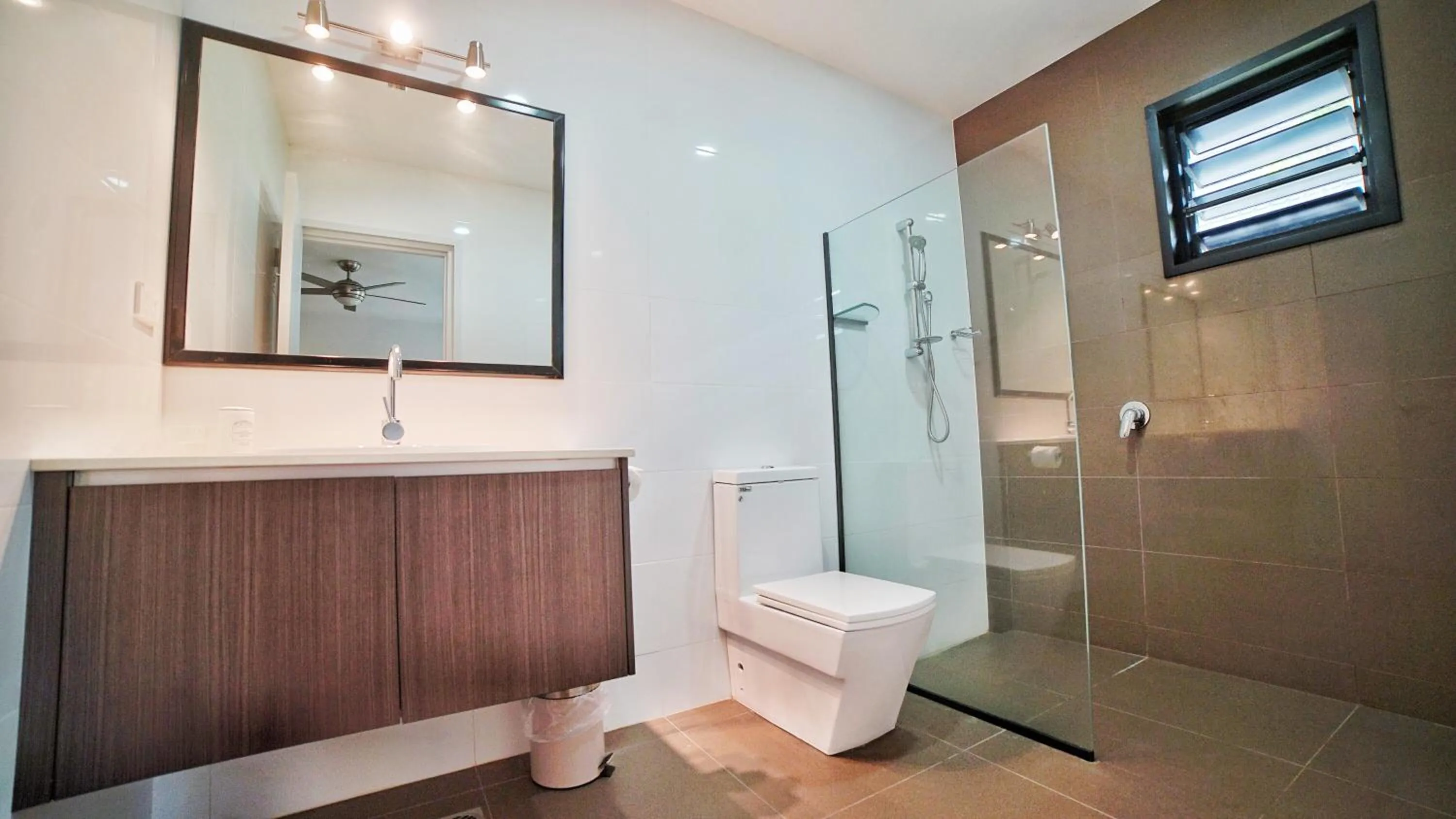 Shower in Naisoso Island Villas - Fiji