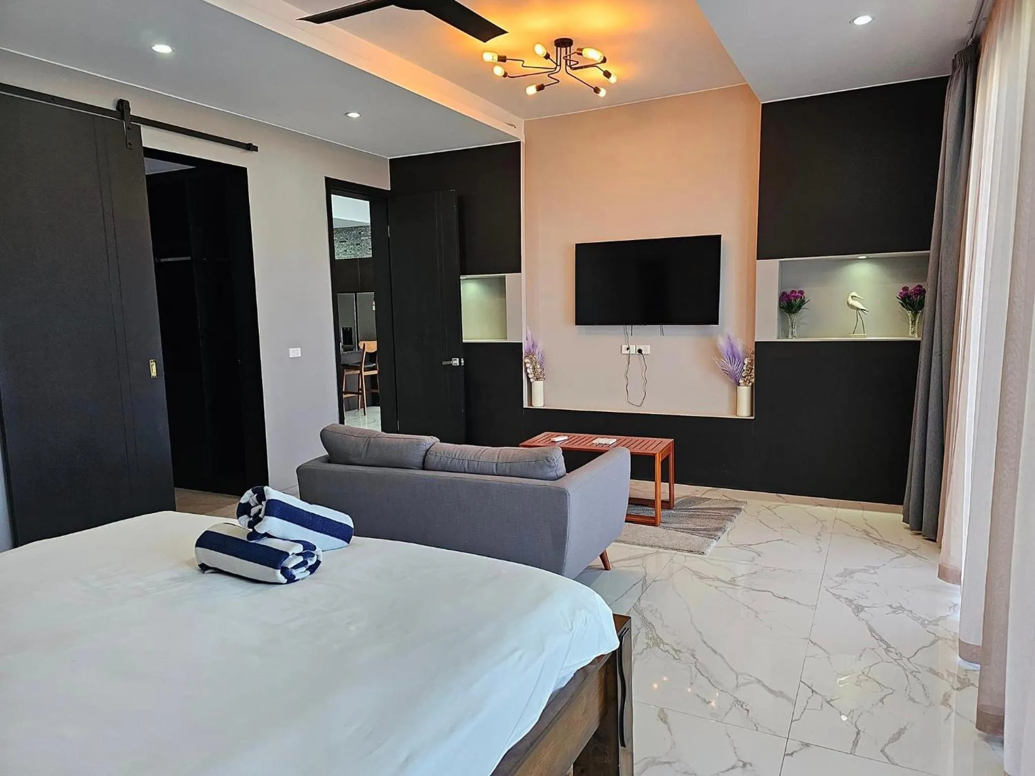 Living room, Bed in Naisoso Island Villas - Fiji