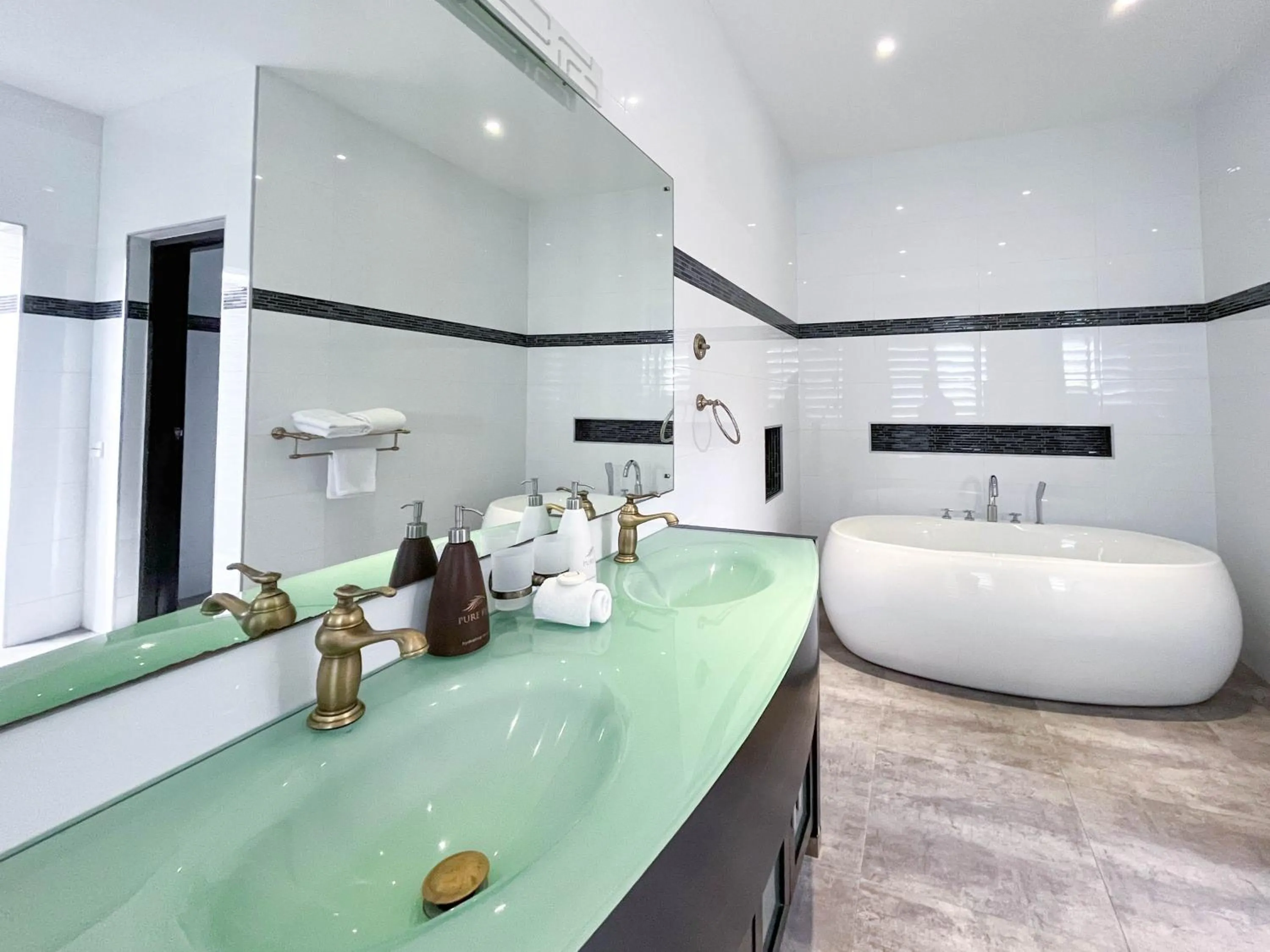 Bed in Naisoso Island Villas - Fiji