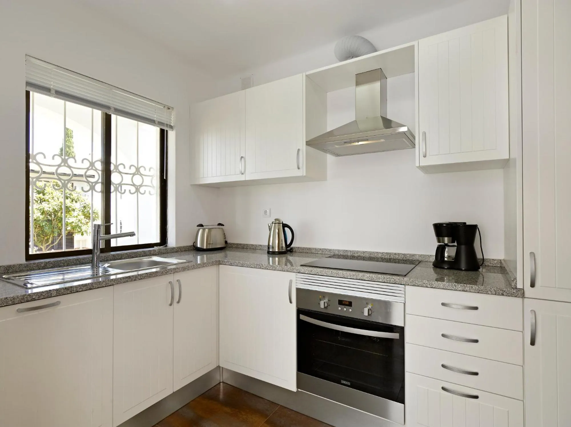 Kitchen or kitchenette in Sao Rafael Holidays