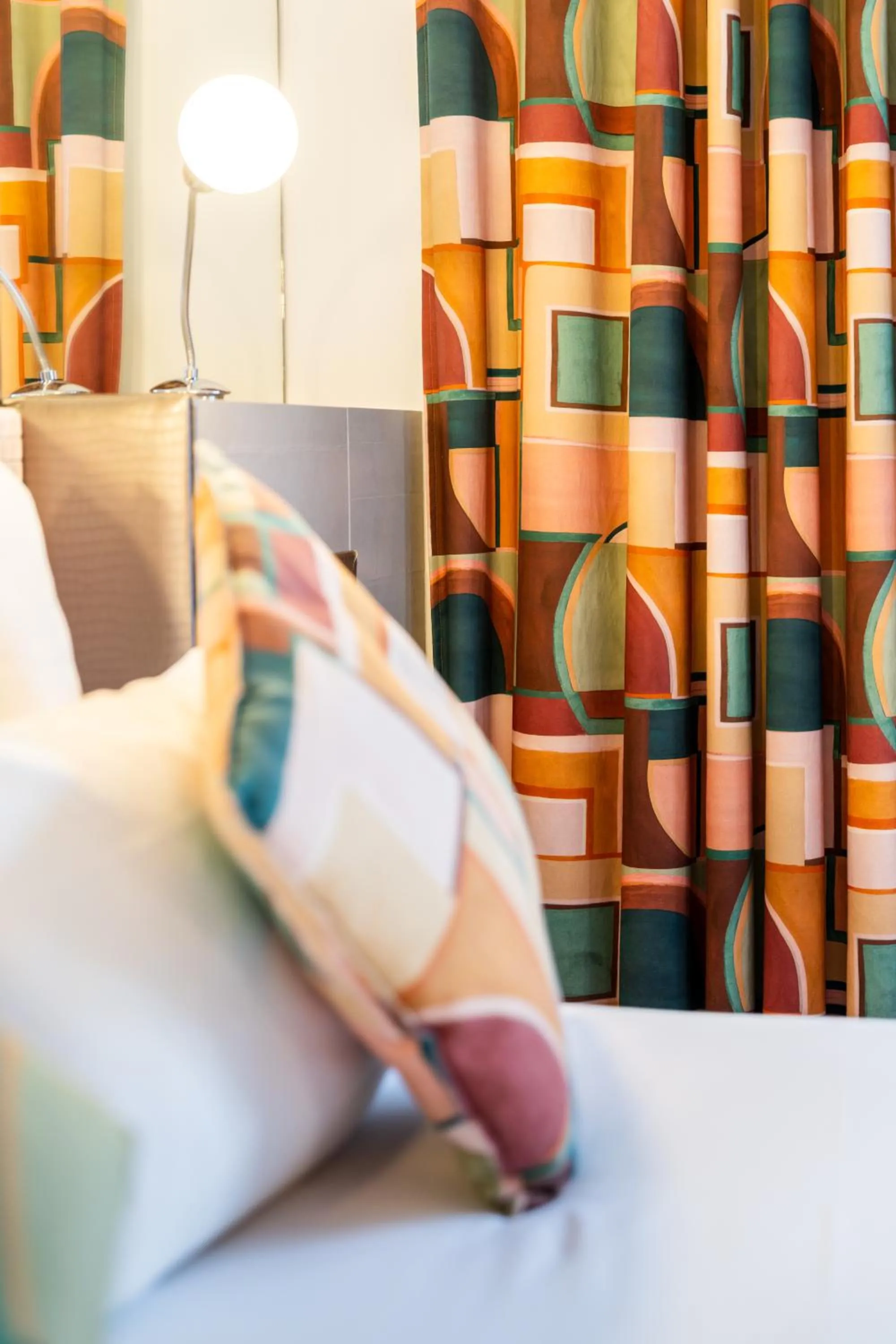 Bedroom, Bed in Le 7 Eiffel Hotel by Malone