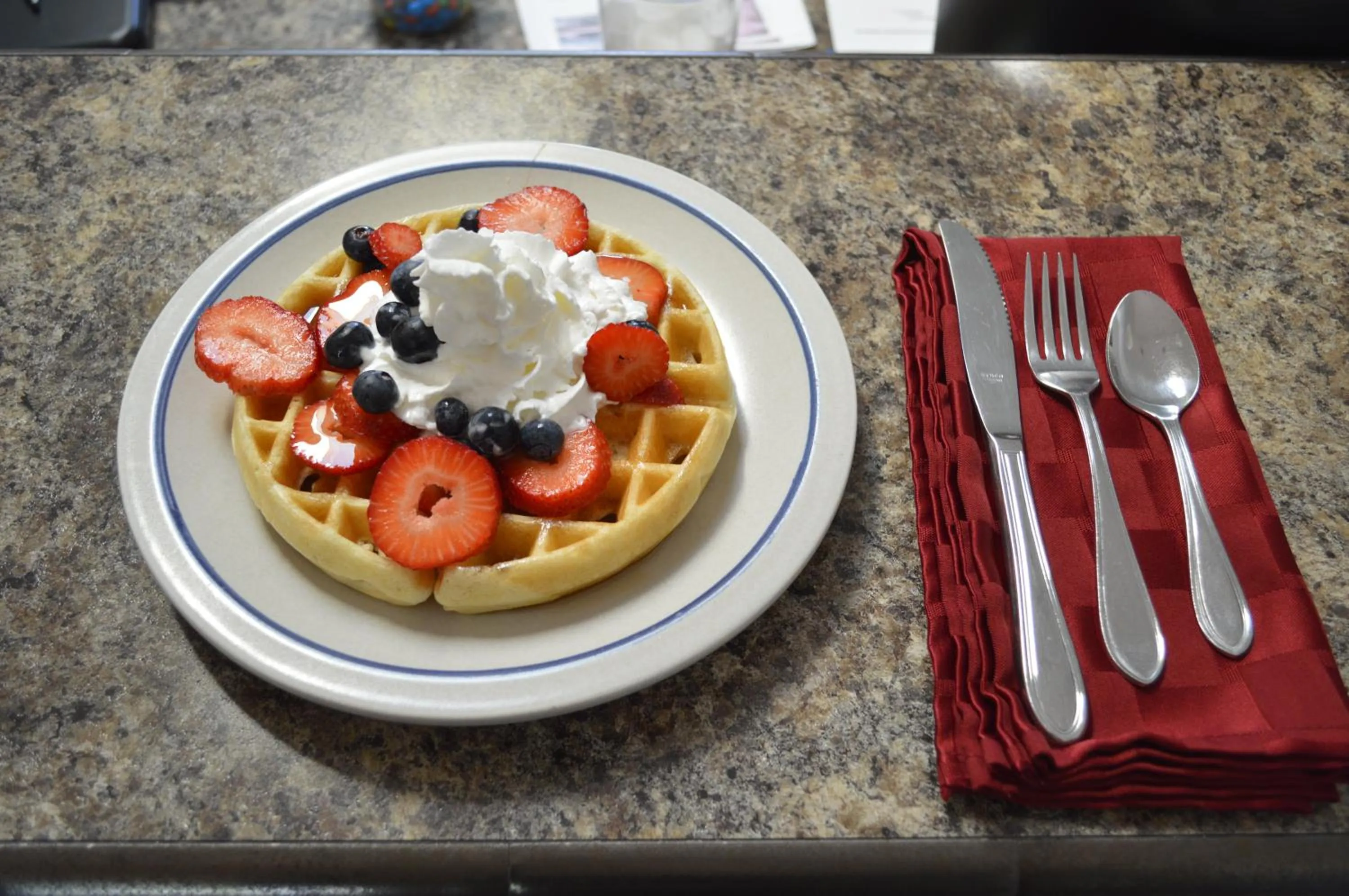 American breakfast in The Bear's Den B&B