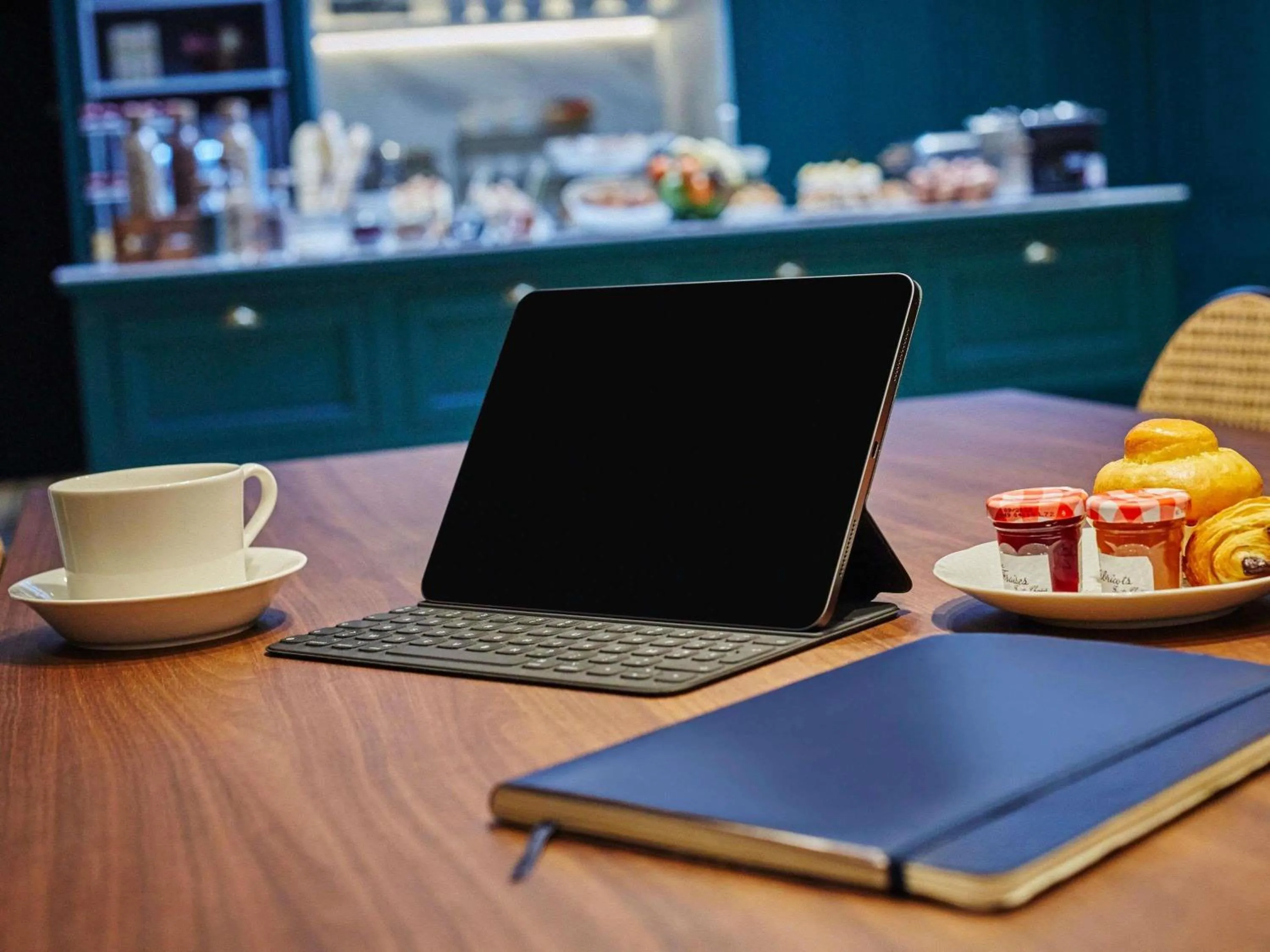 Other in Mercure Versailles Chateau