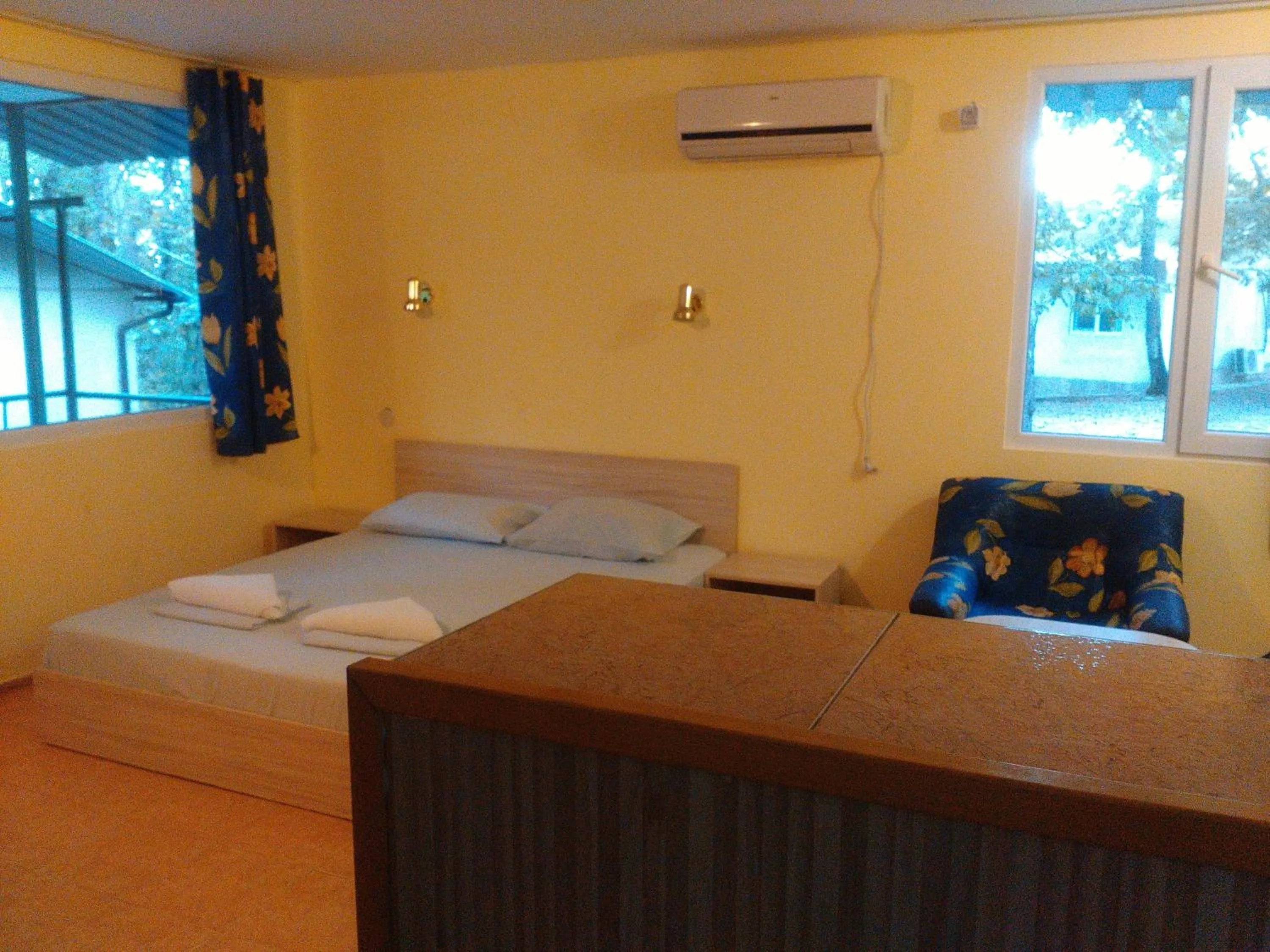 Bedroom, Bed in Nimpha Bungalows