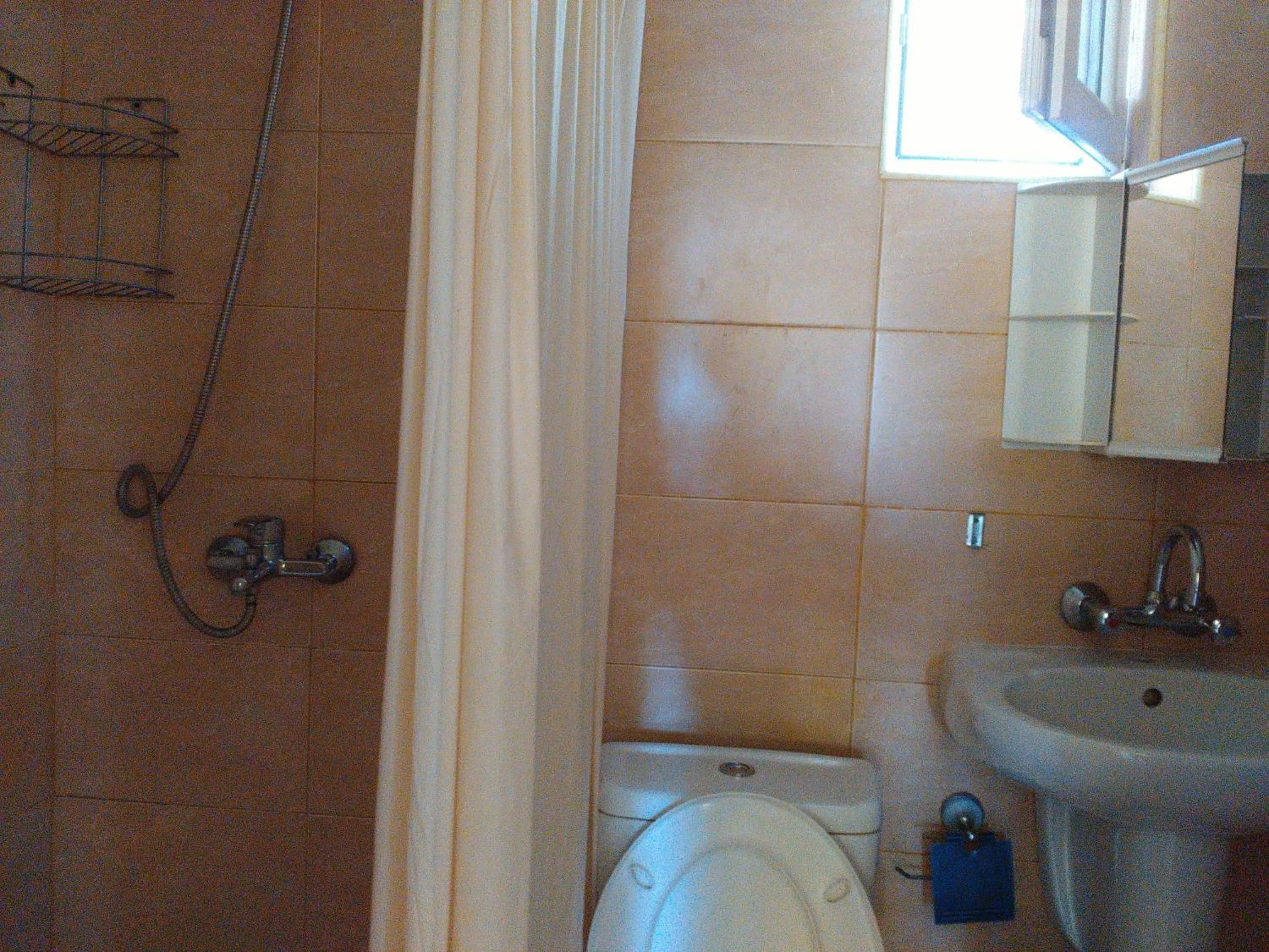 Bathroom in Nimpha Bungalows
