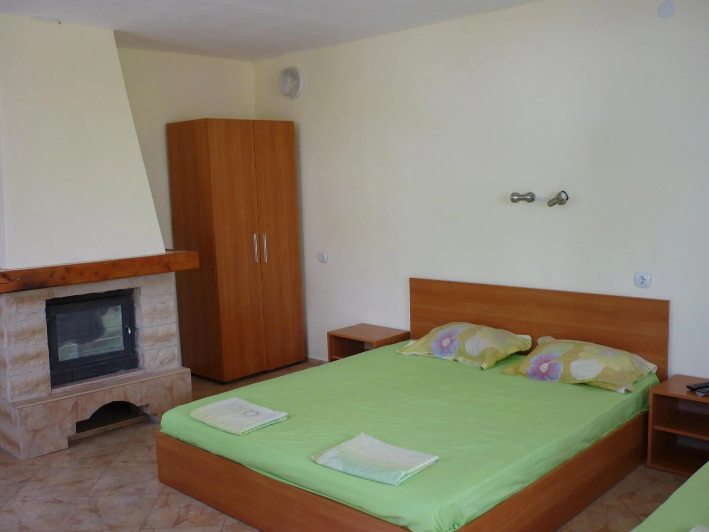 Bedroom, Bed in Nimpha Bungalows