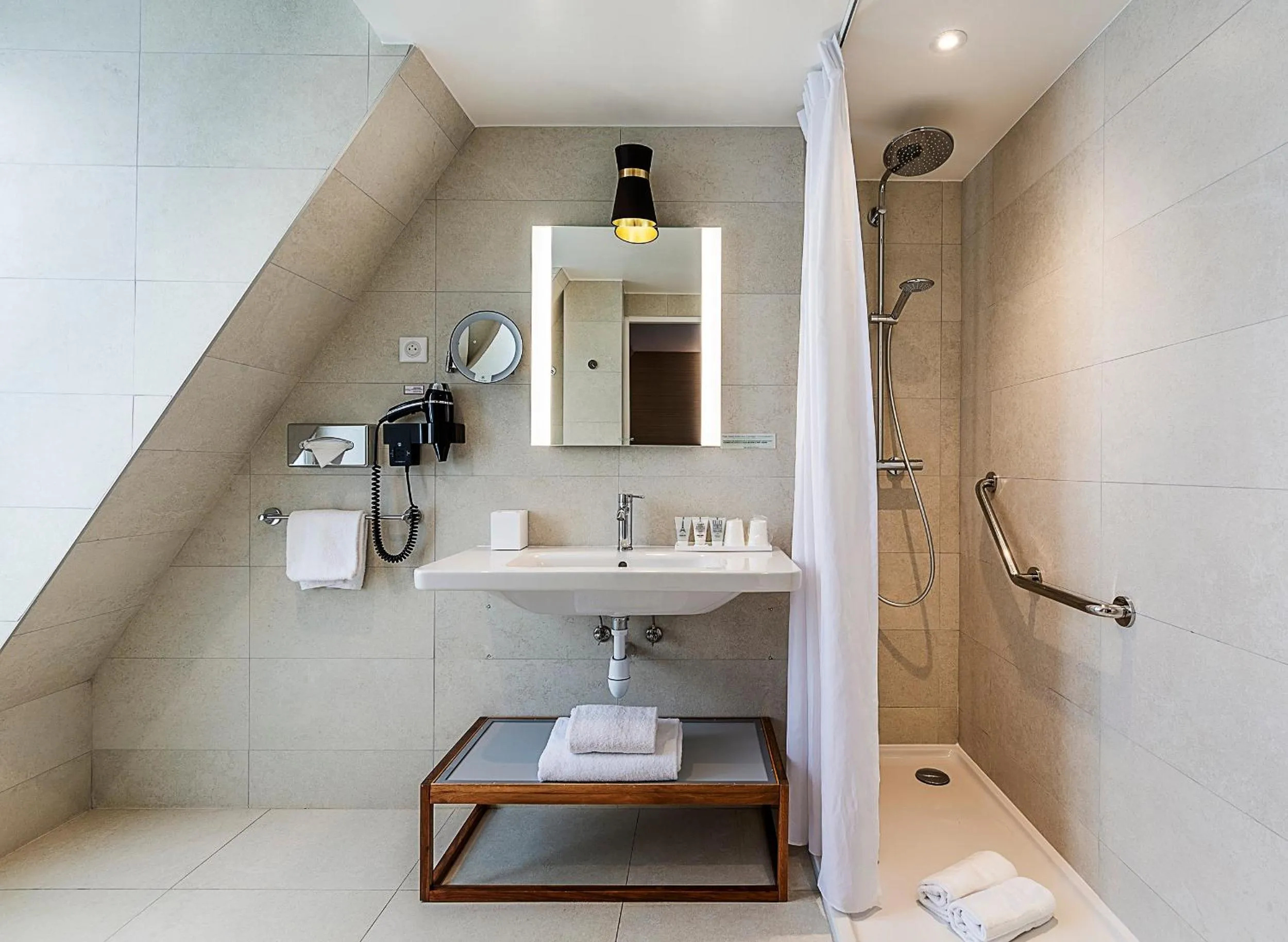 Shower in Hotel La Manufacture