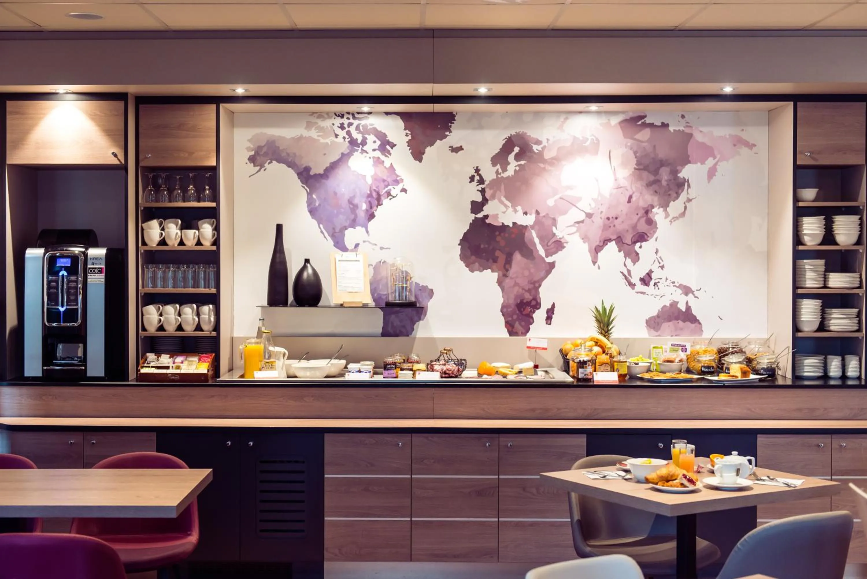 Breakfast in Brit Hotel Brest Le Relecq Kerhuon