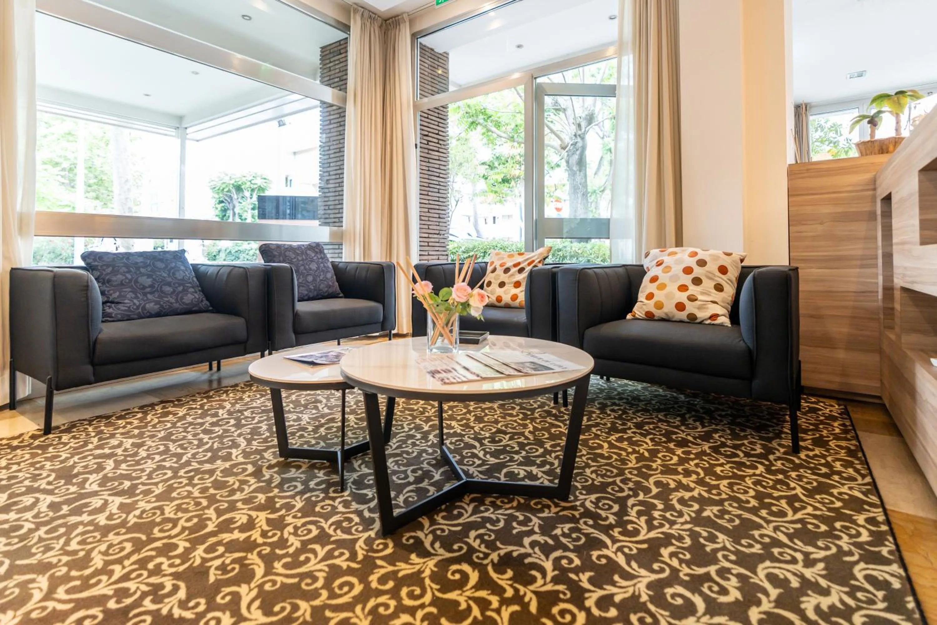 Living room in Hotel Majorca sul Mare in centro a Riccione con Area Fitness