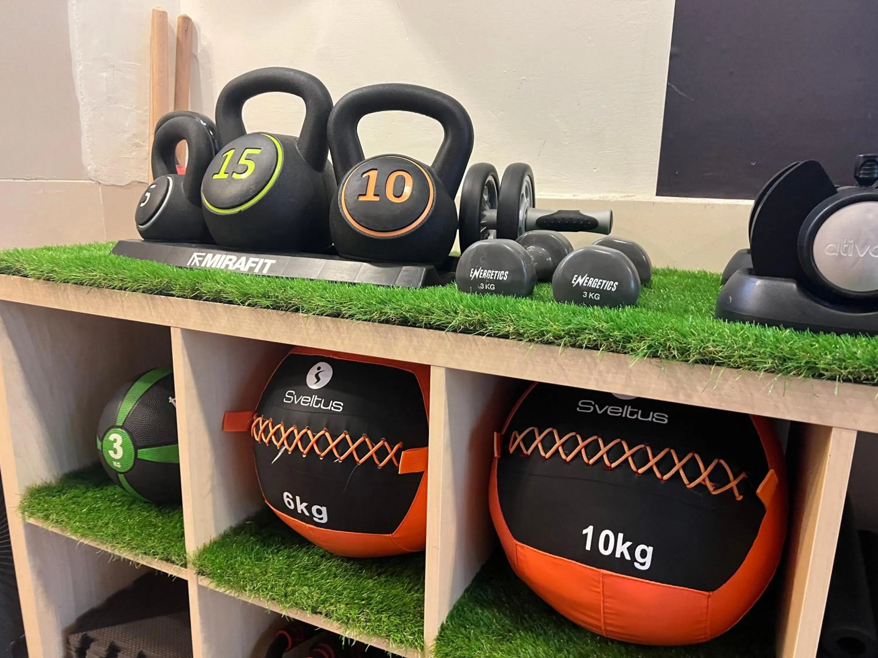 Fitness centre/facilities in Hotel Majorca sul Mare in centro a Riccione con Area Fitness