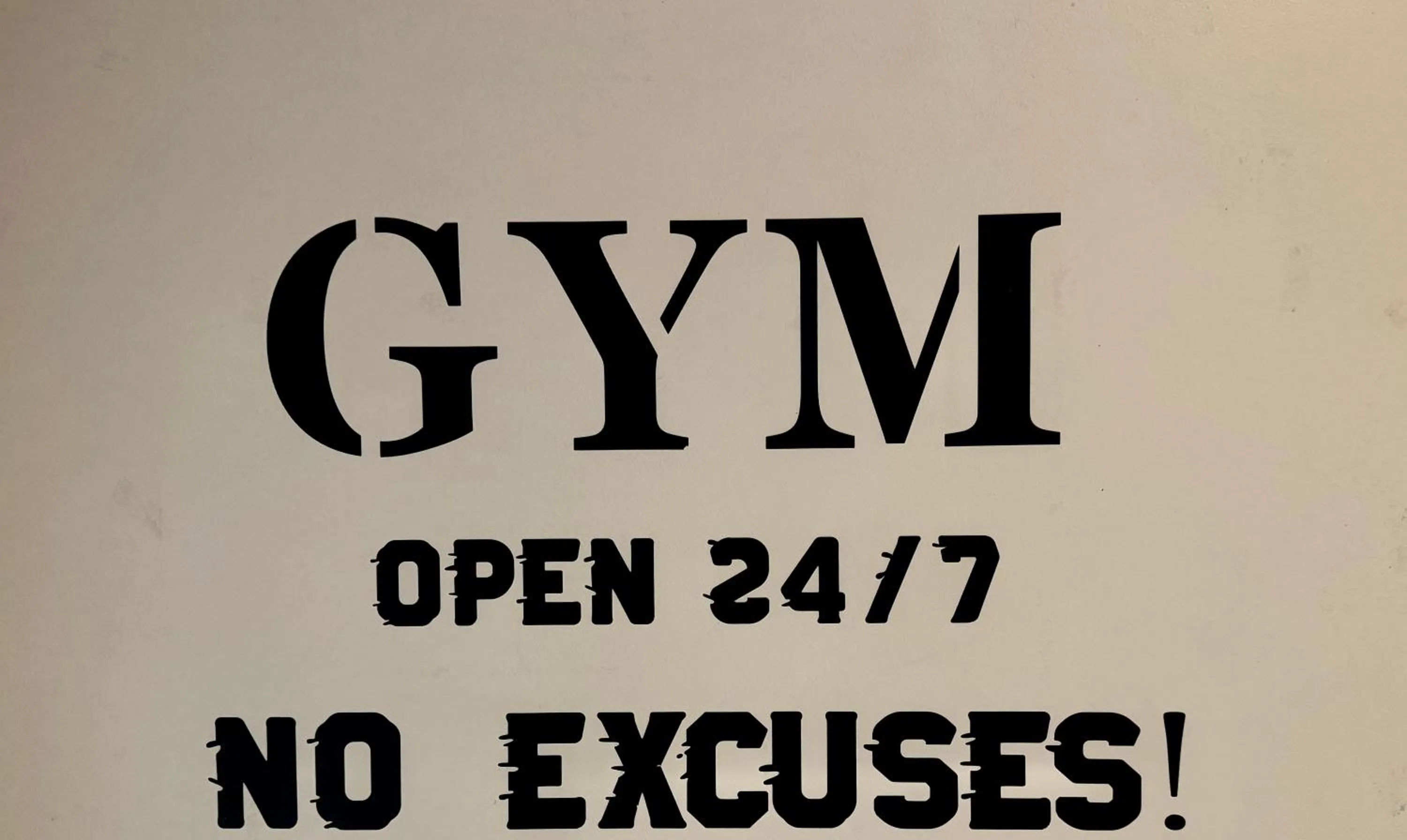 Fitness centre/facilities in Hotel Majorca sul Mare in centro a Riccione con Area Fitness