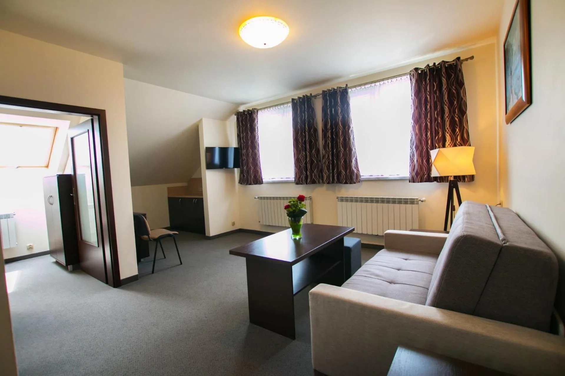 Photo of the whole room in Cubus-Beskidy