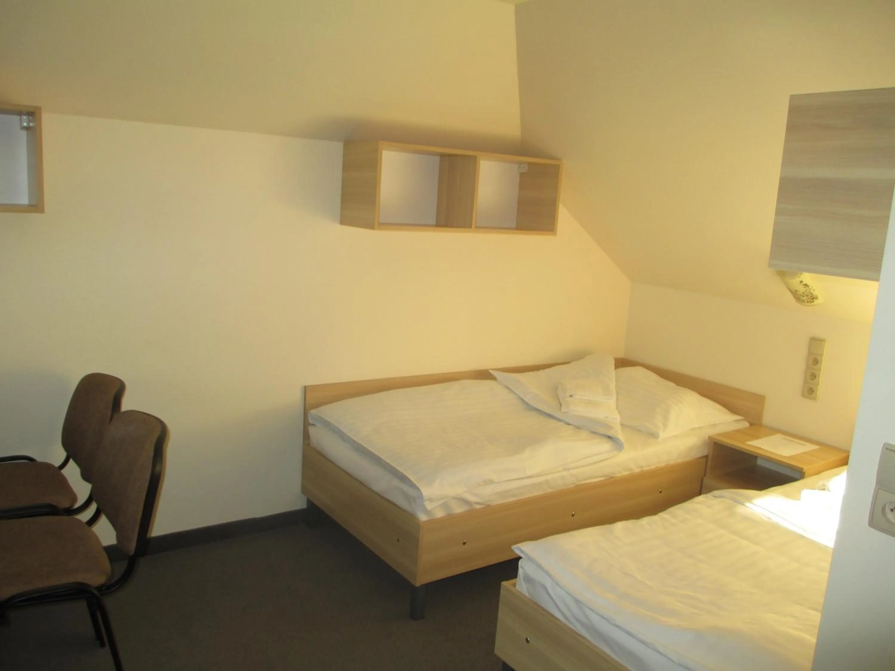 Photo of the whole room, Bed in Cubus-Beskidy