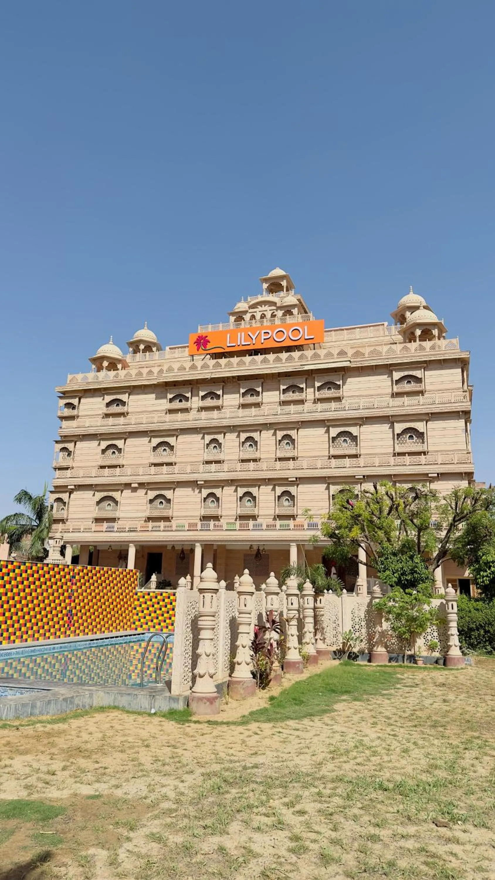 Property building in Lilypool - The Heritage Jalmahal