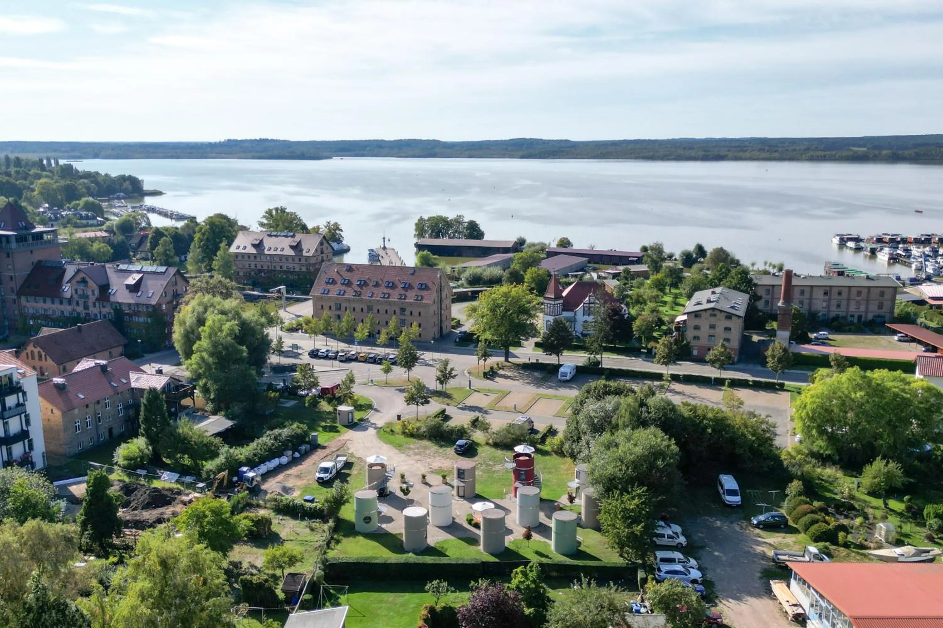 Property building in slube am Stadthafen Neustrelitz