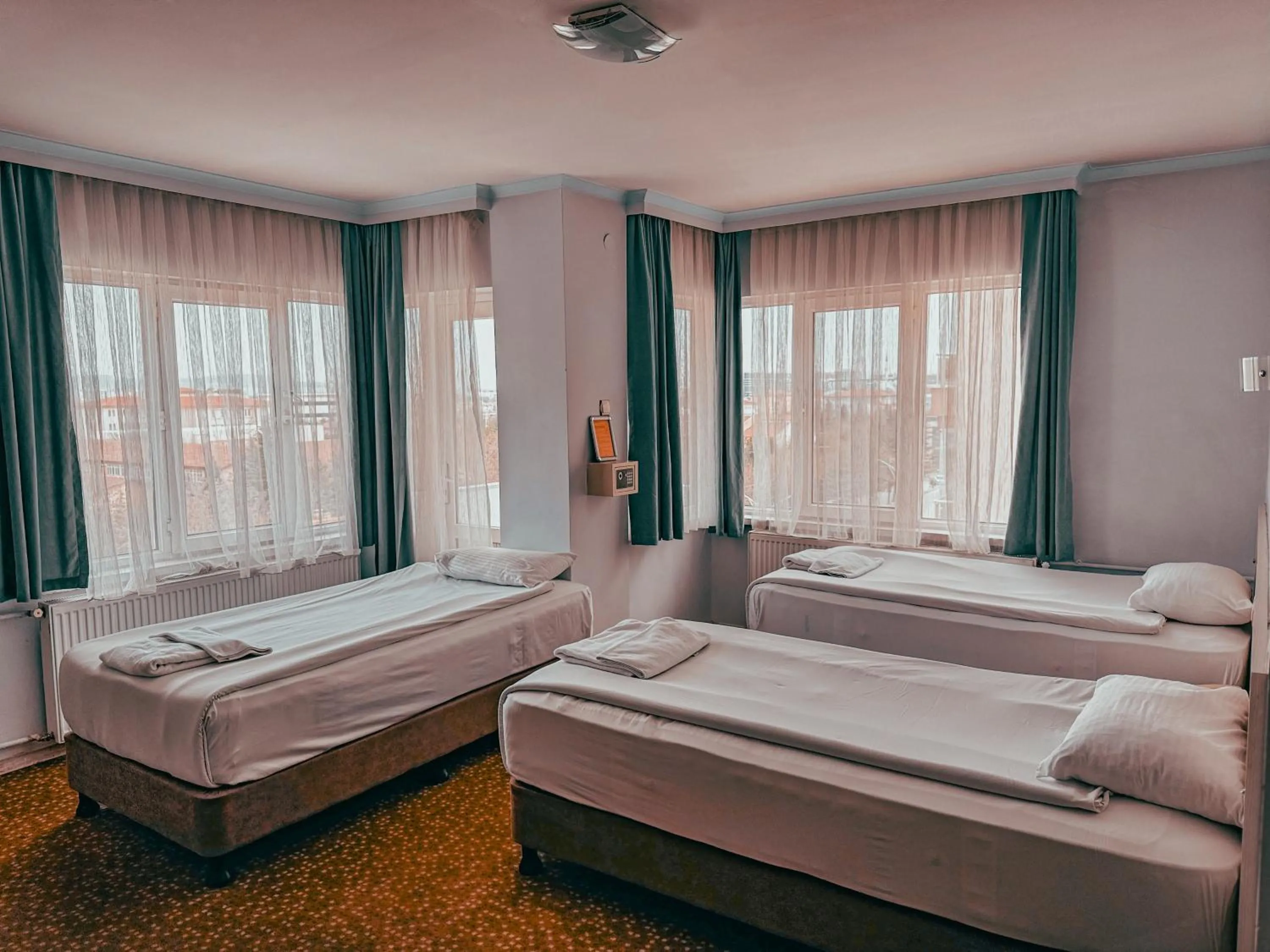 Bed in Oreko Express