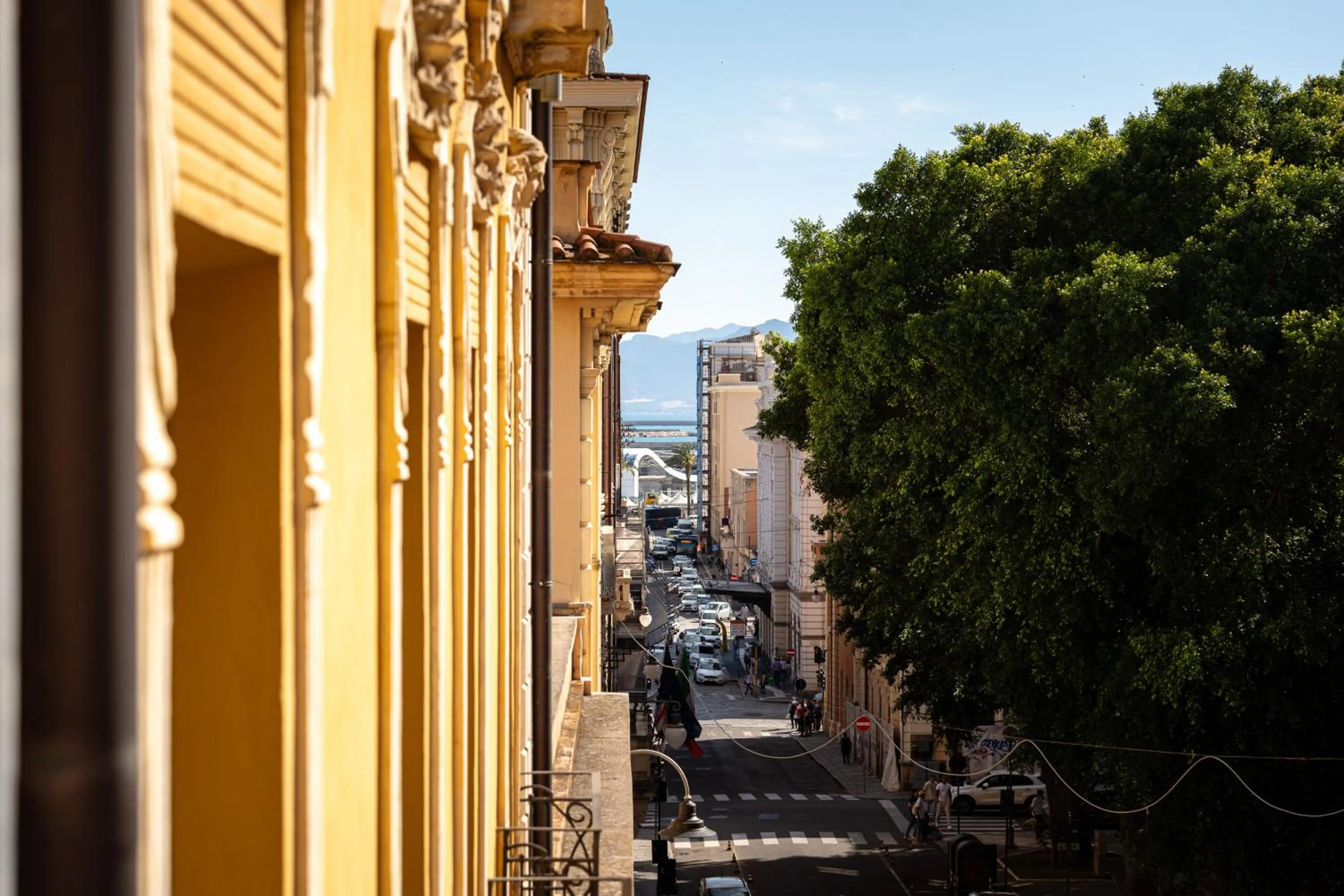 Neighbourhood in Marcus Suite