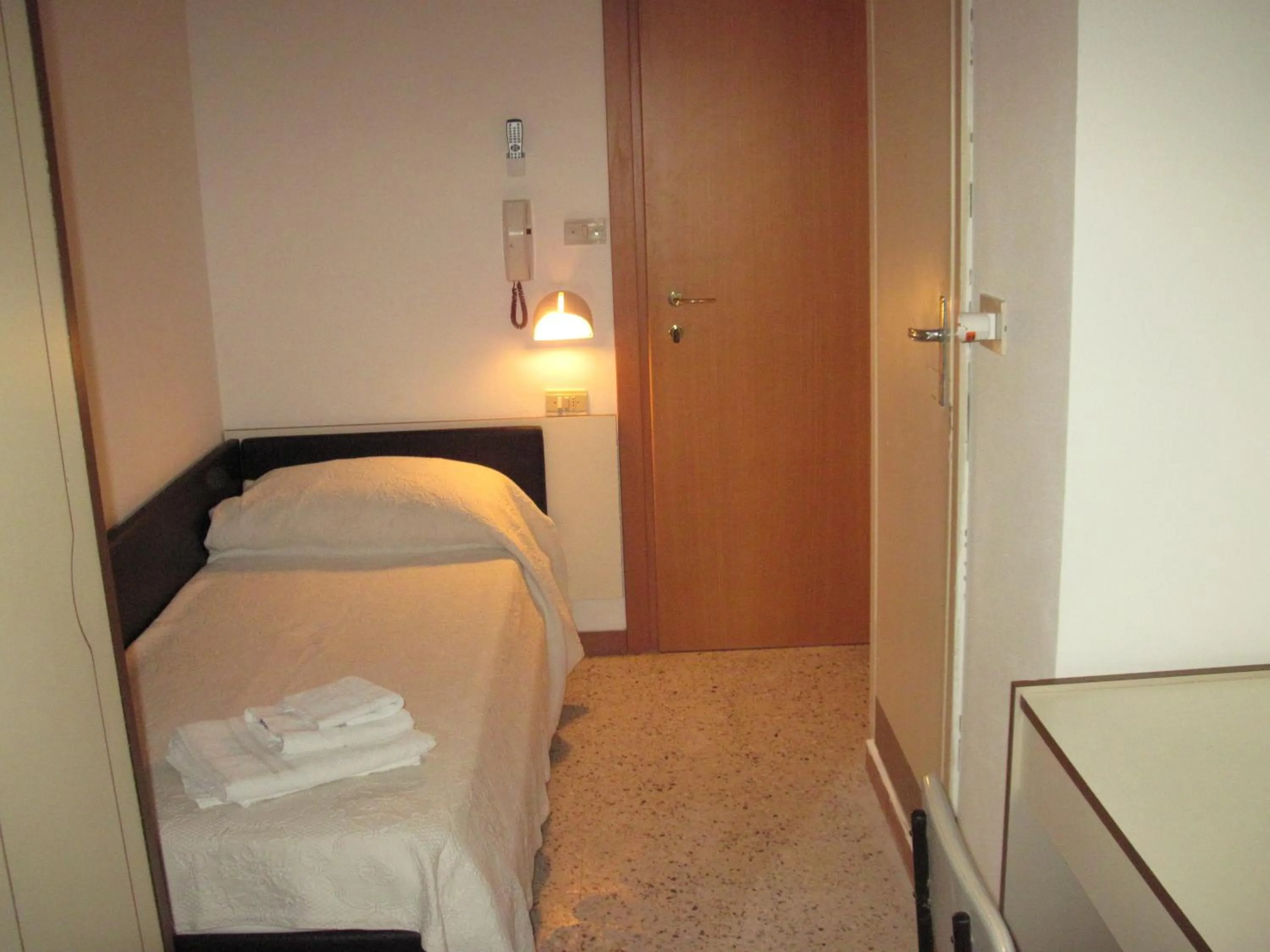 Bedroom, Bed in Hotel TV