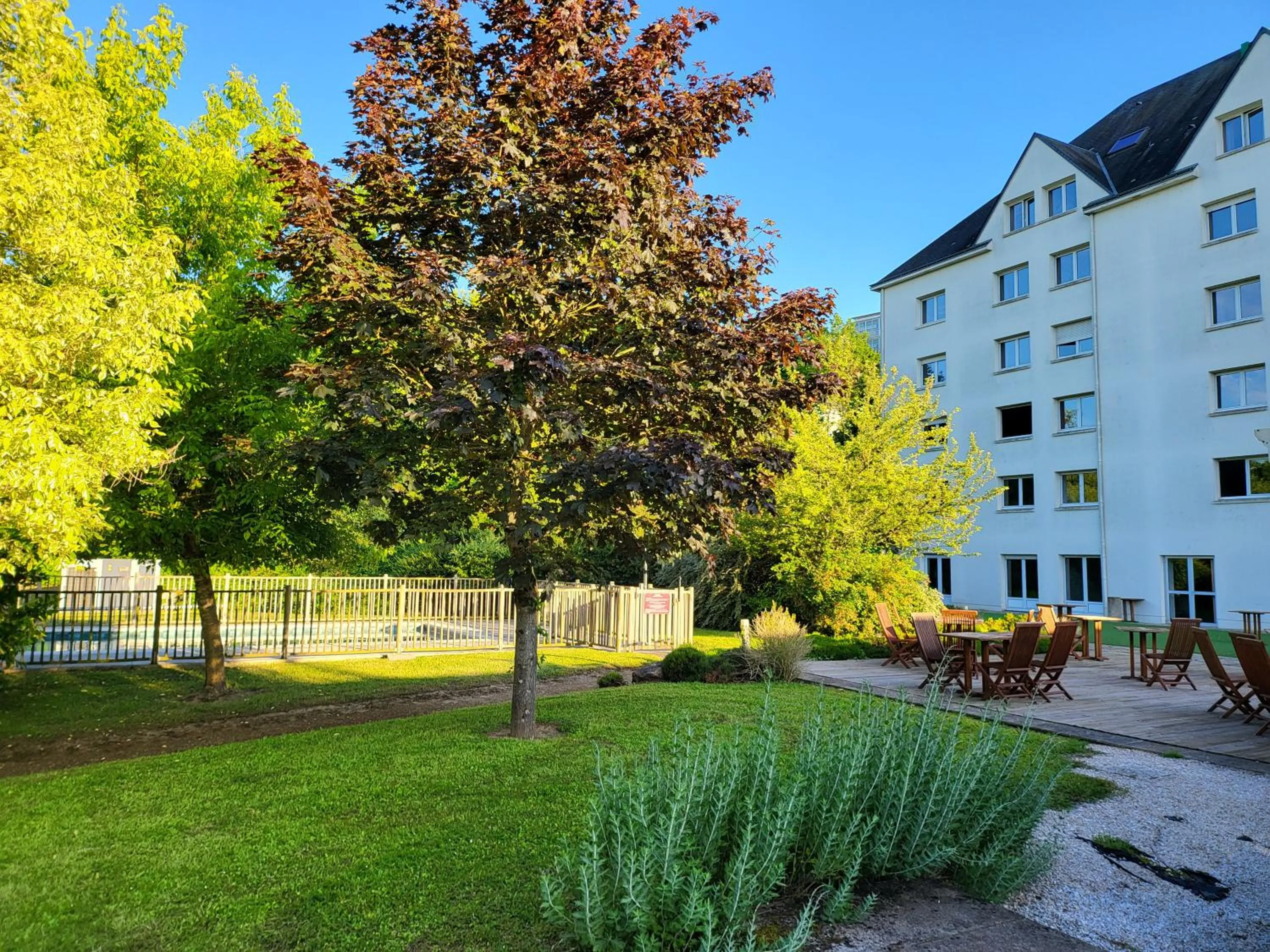 Garden in Kyriad Tours - Joué-Lès-Tours