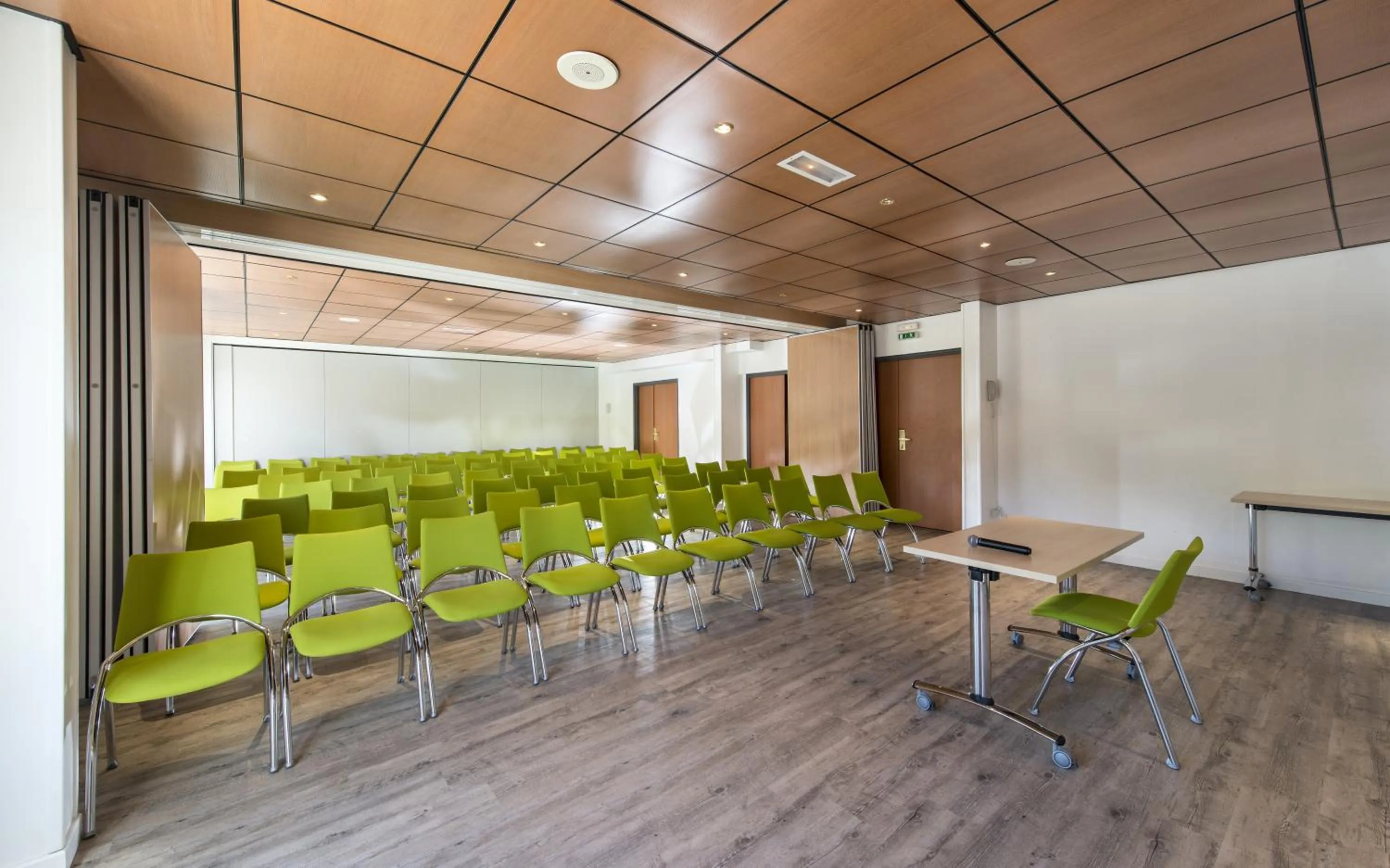 Day in Kyriad Tours - Joué-Lès-Tours