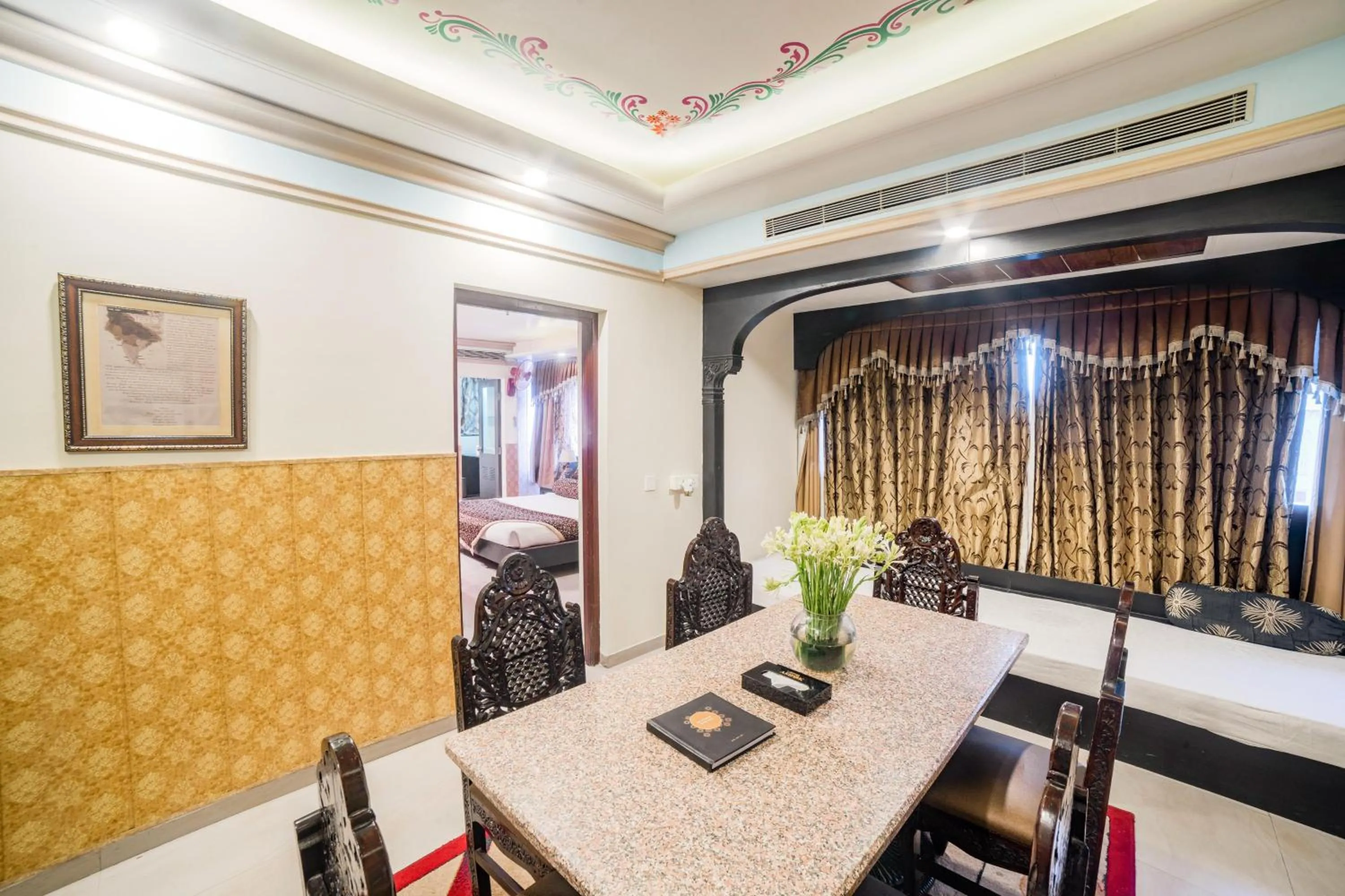 Dining area in The Nagpur Ashok