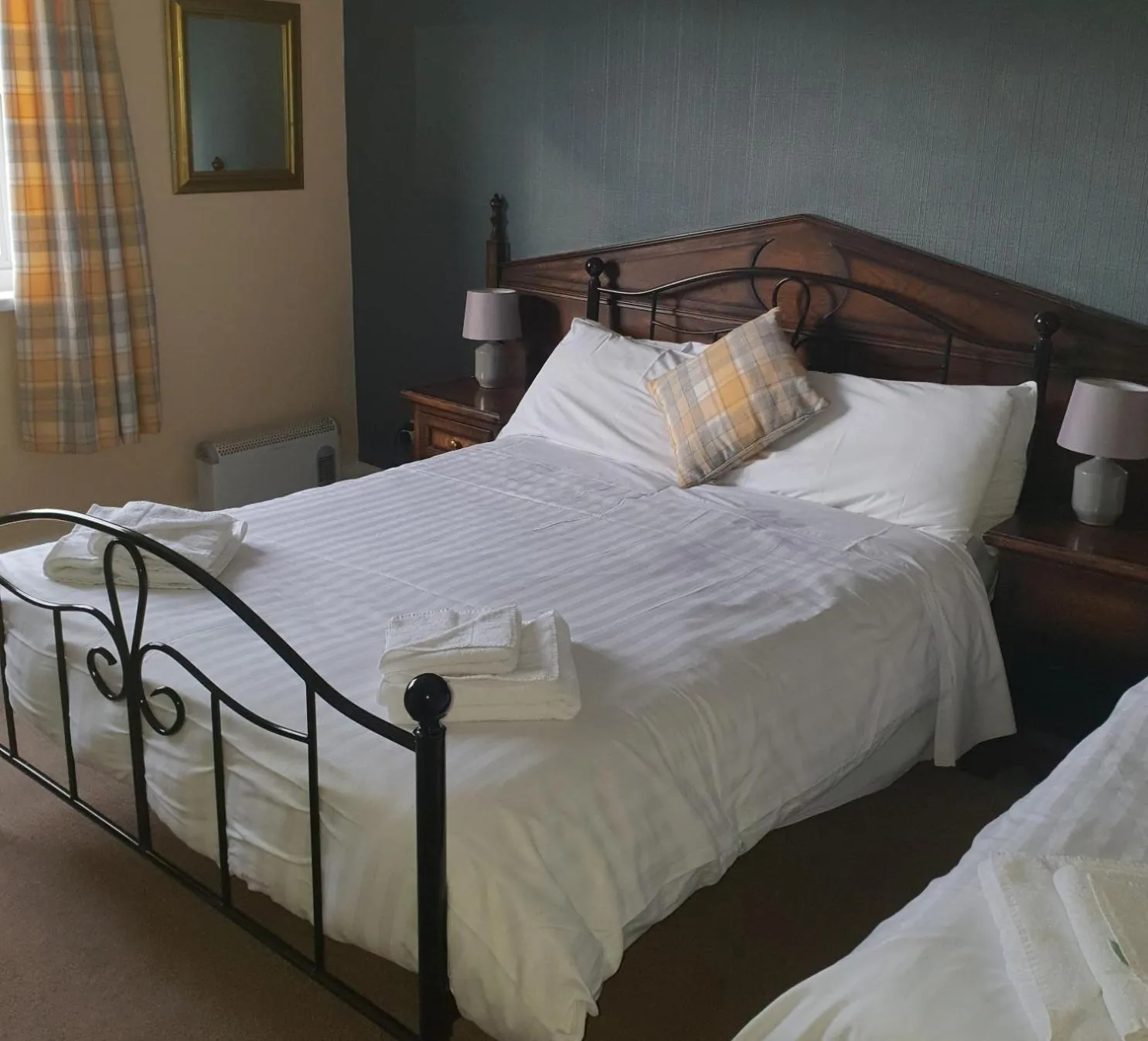 Bed in Queensberry Arms Hotel