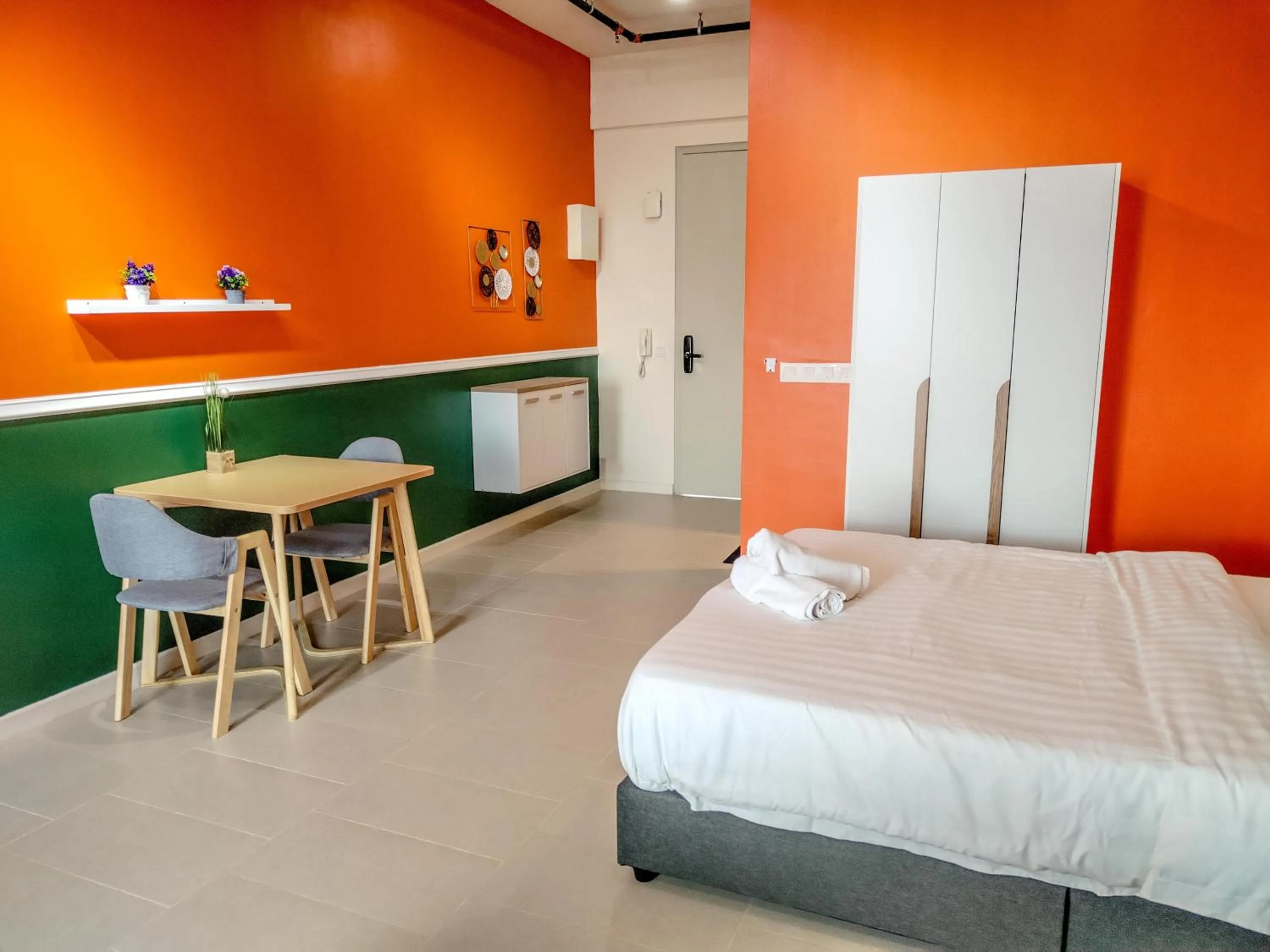 Bed in Tamarind Square Cyberjaya By IdealHub