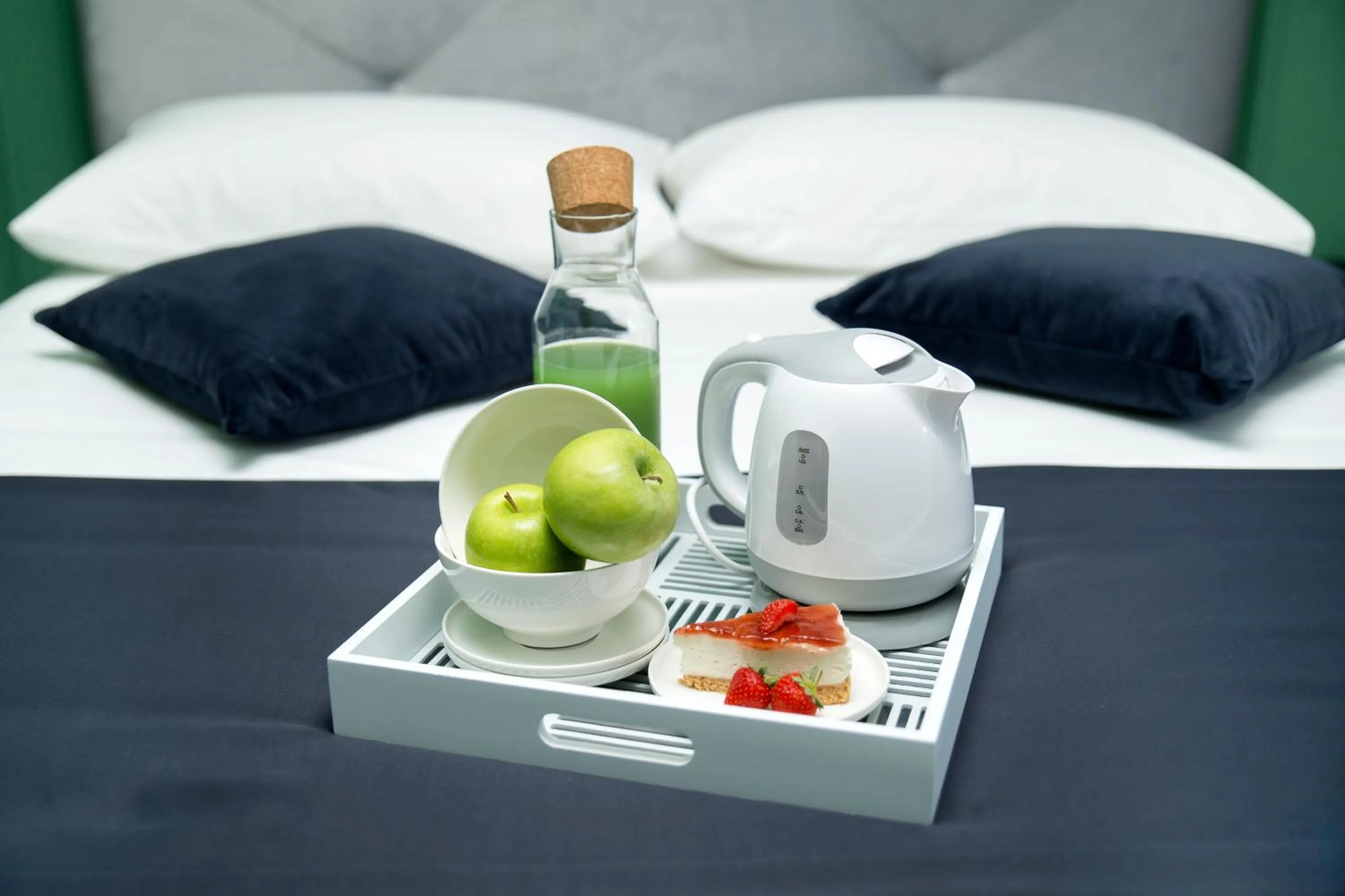 Coffee/tea facilities, Bed in Unicum Roma Suites