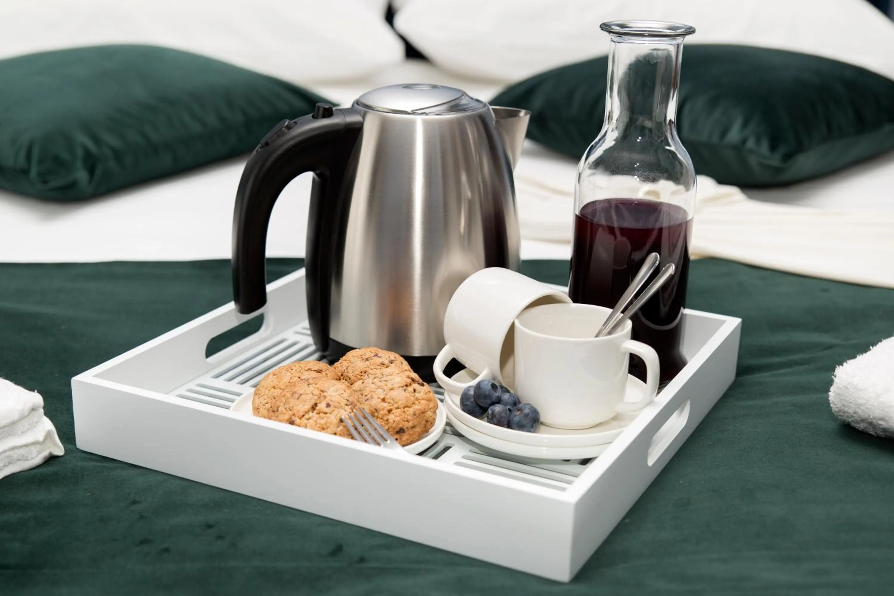 Coffee/tea facilities in Unicum Roma Suites