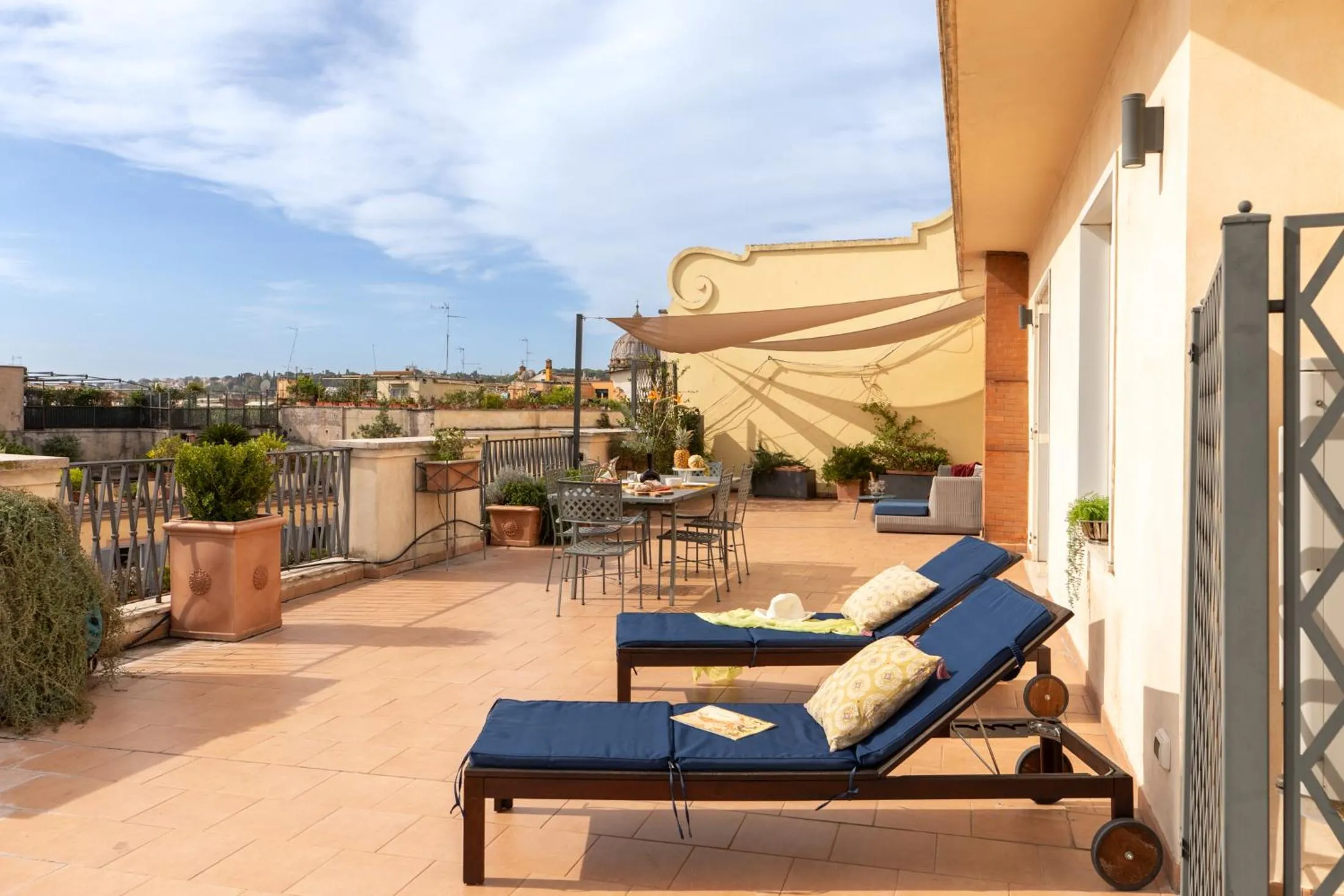 Penthouse Rome Capitol