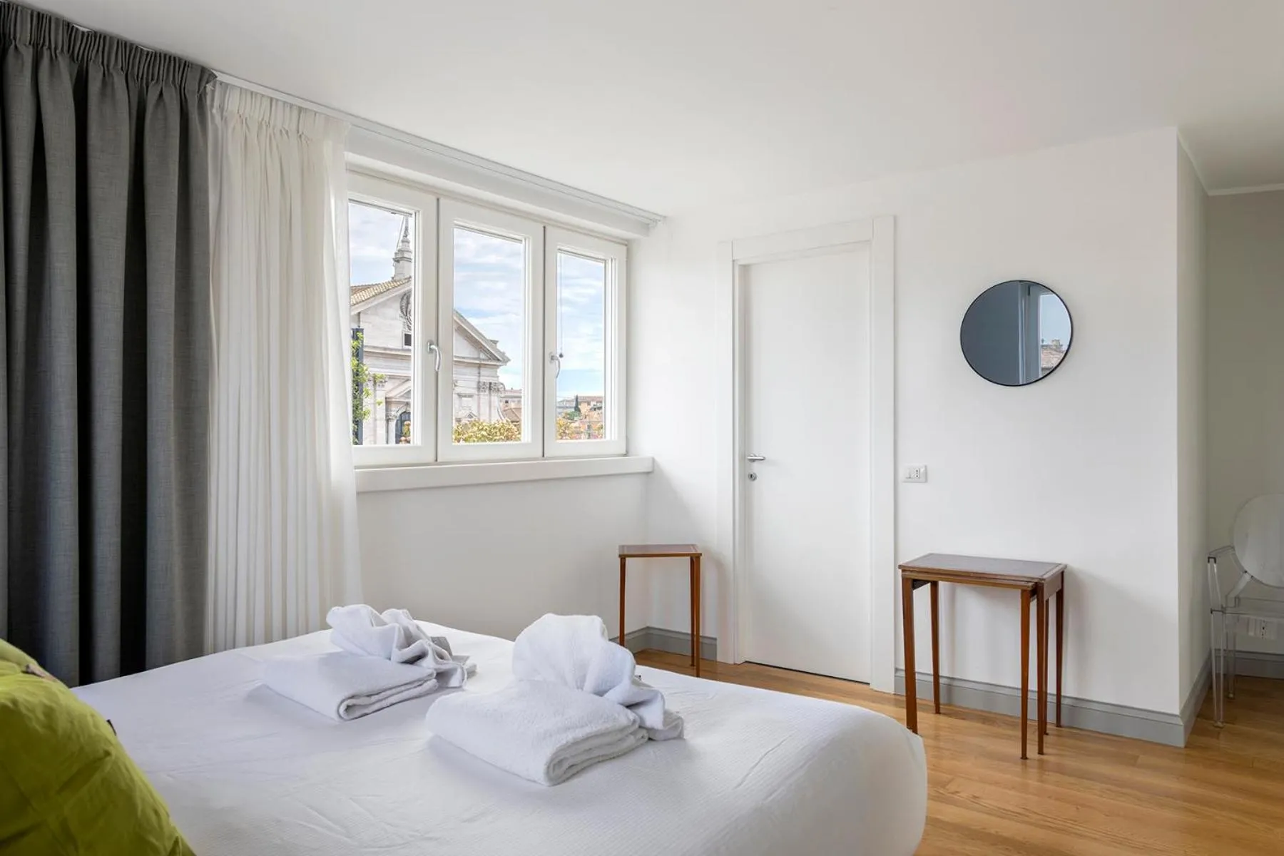 Bed in Penthouse Rome Capitol