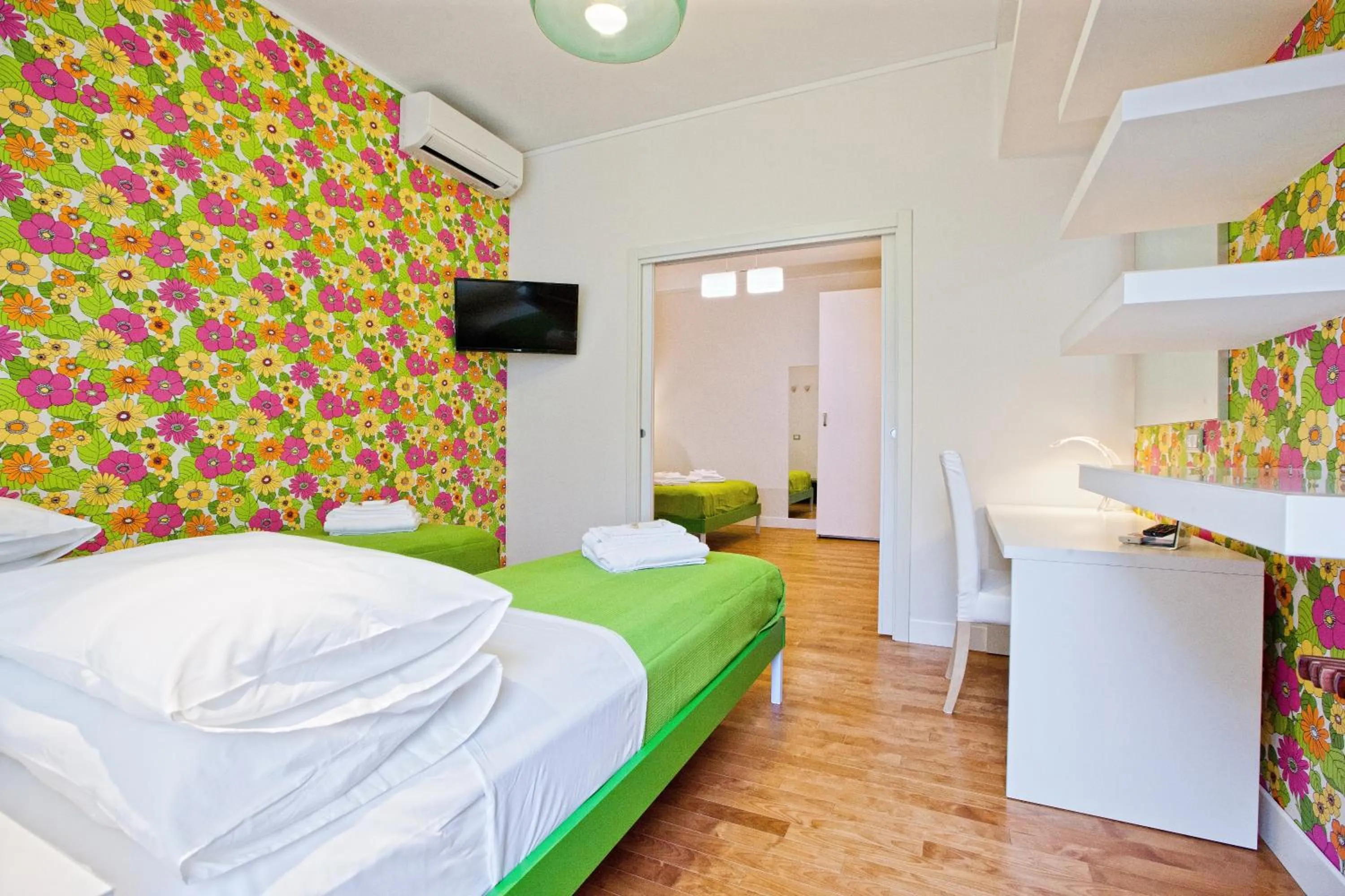 Photo of the whole room, Bed in B&B Pellicano Guest House