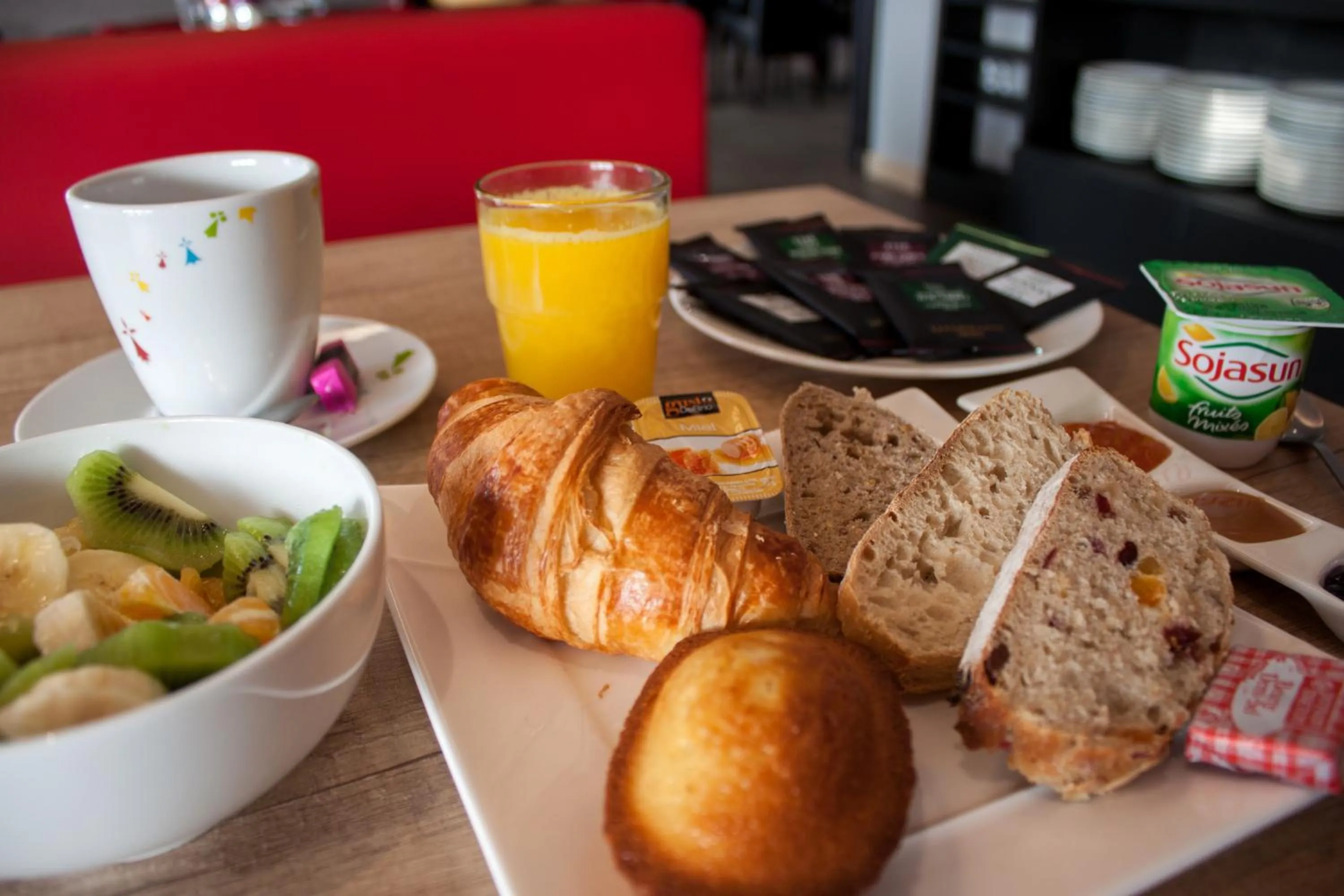 Breakfast in Brit Hotel Quimper Nord