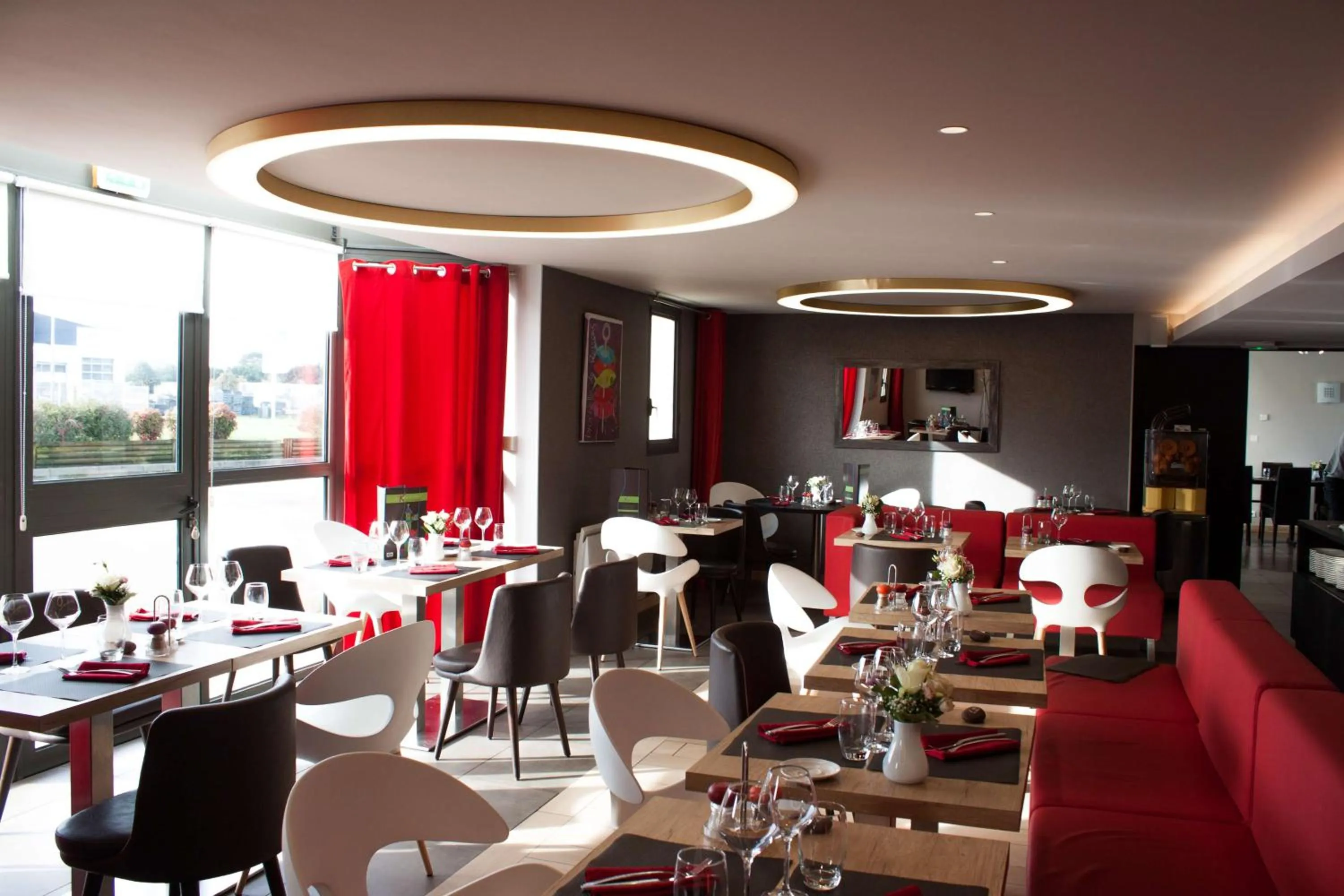 Restaurant/places to eat in Brit Hotel Quimper Nord