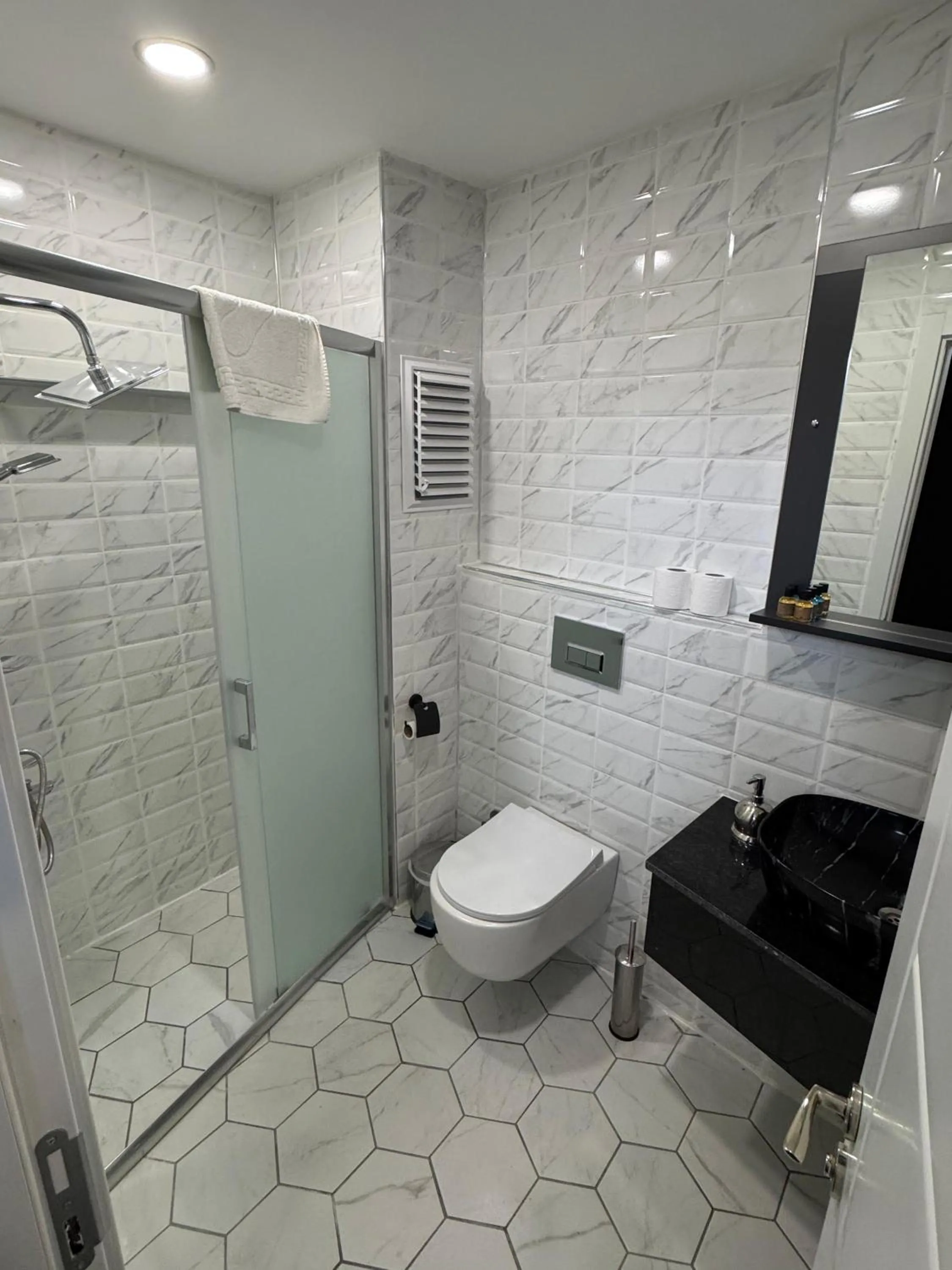 Spinel Hotel - Old City