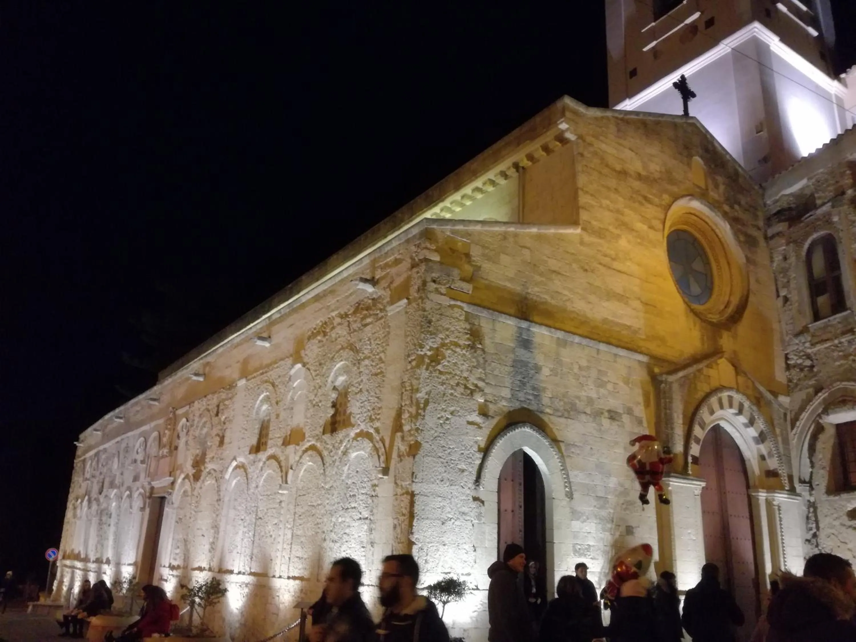 Nearby landmark in OLYMPUS ROOM