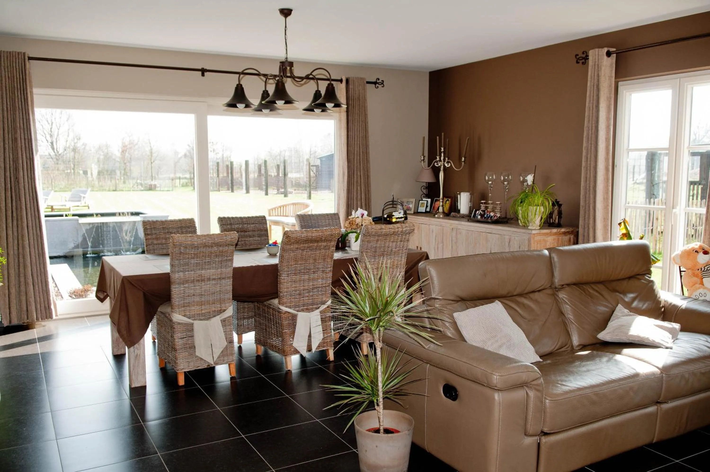 Restaurant/places to eat in B&B Welcome Home