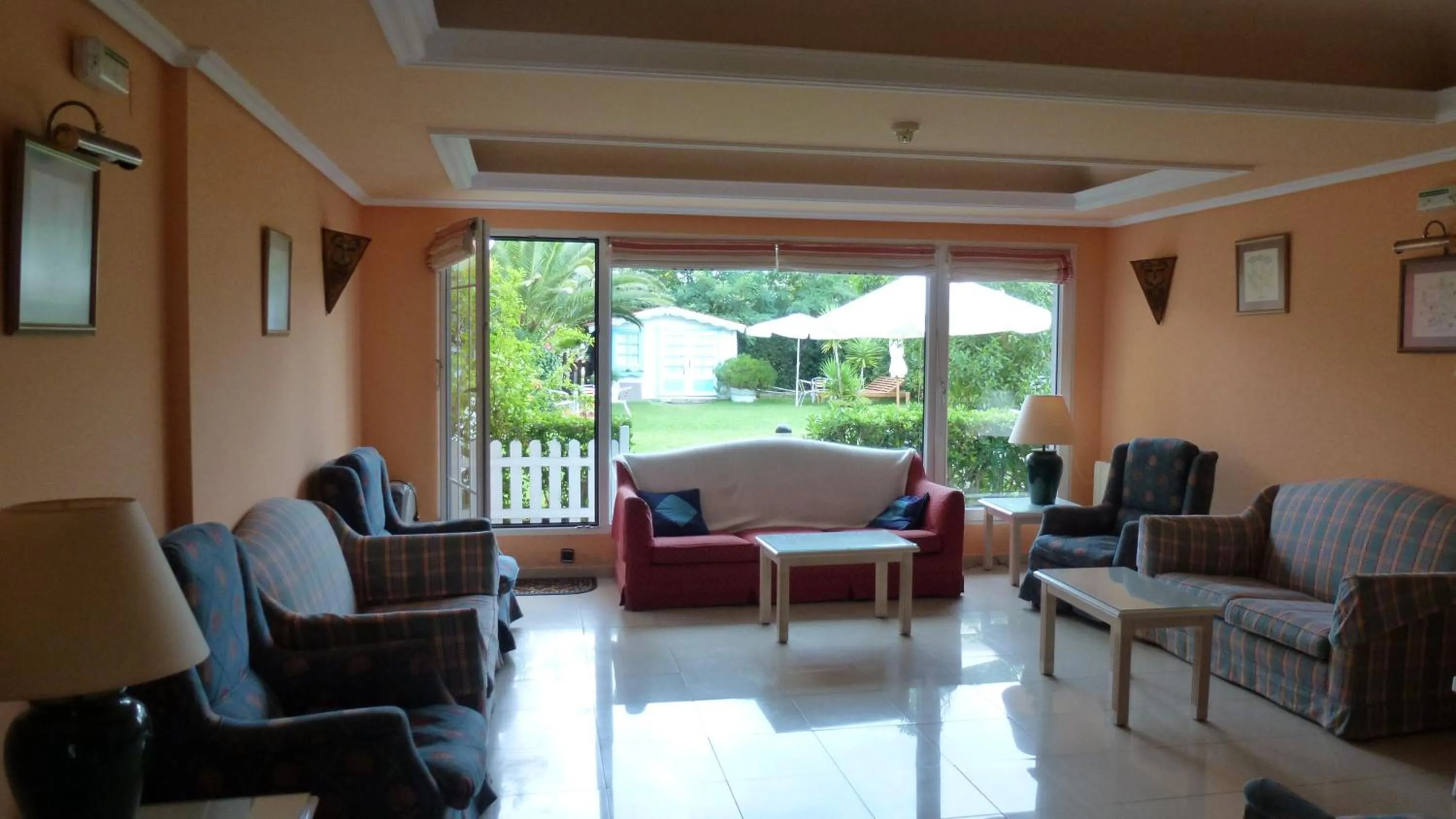 Living room in Hotel Pineda Playa