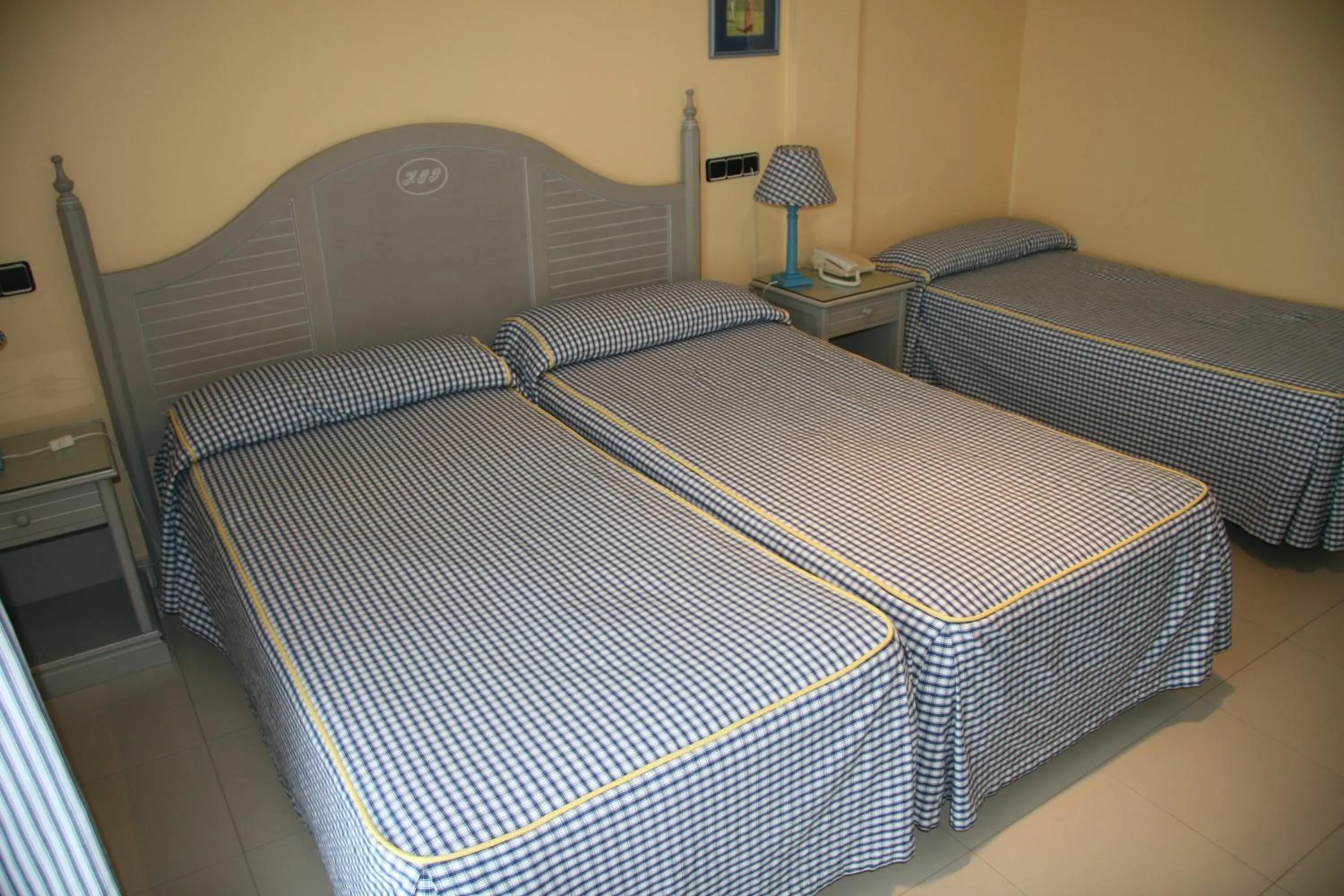 Bed in Hotel Pineda Playa