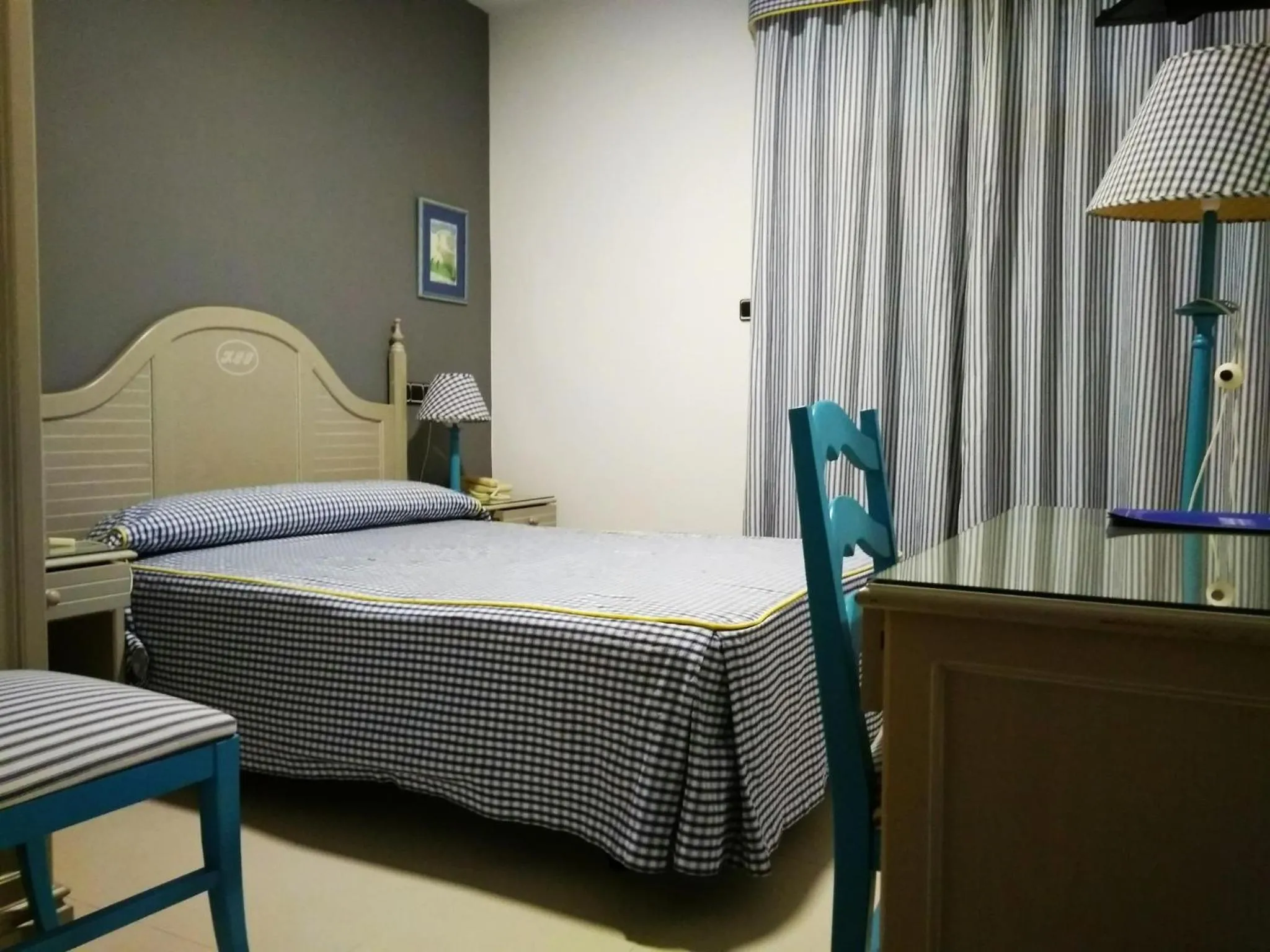 Photo of the whole room, Bed in Hotel Pineda Playa