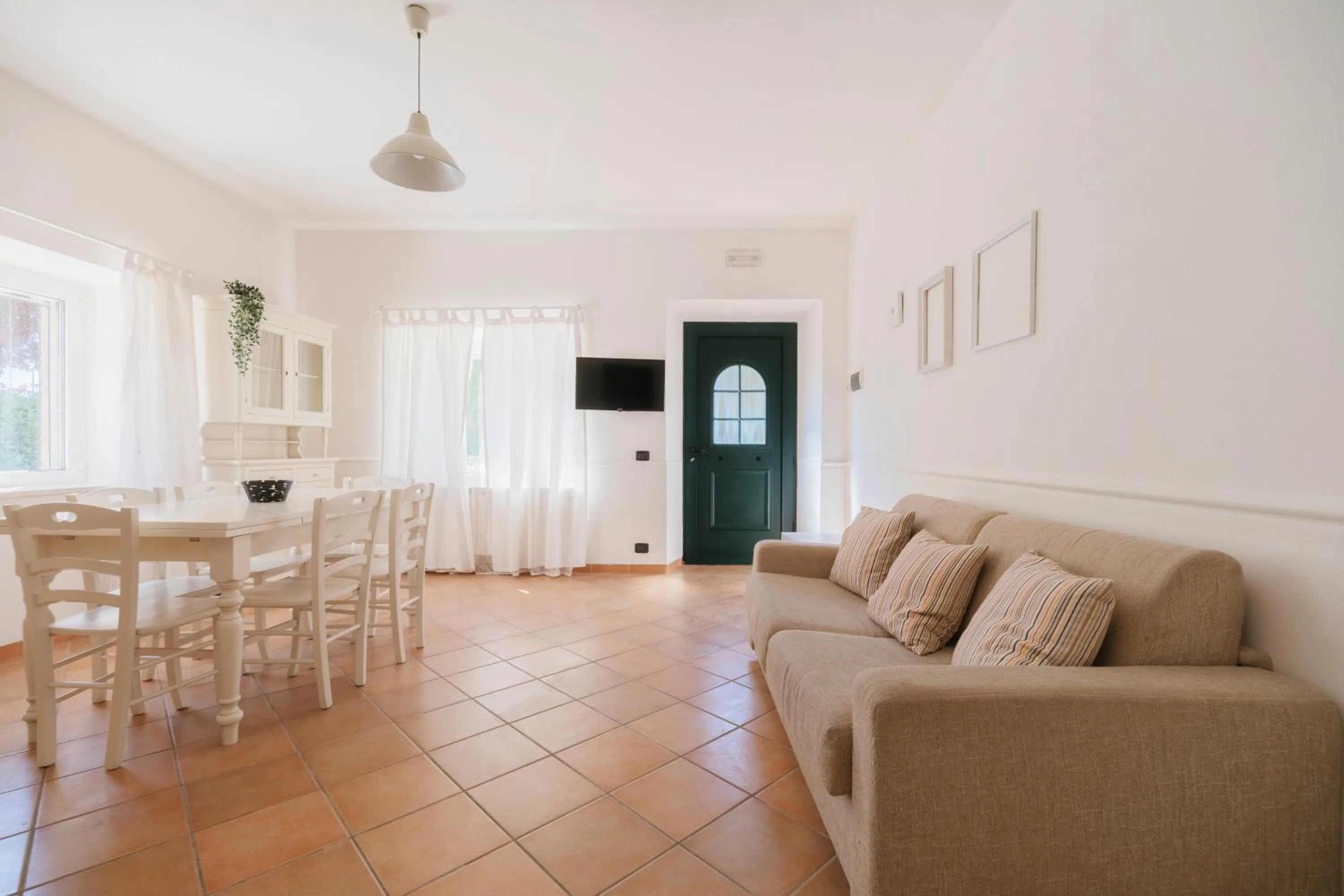 Dining area in Villa Chiara Porto Recanati