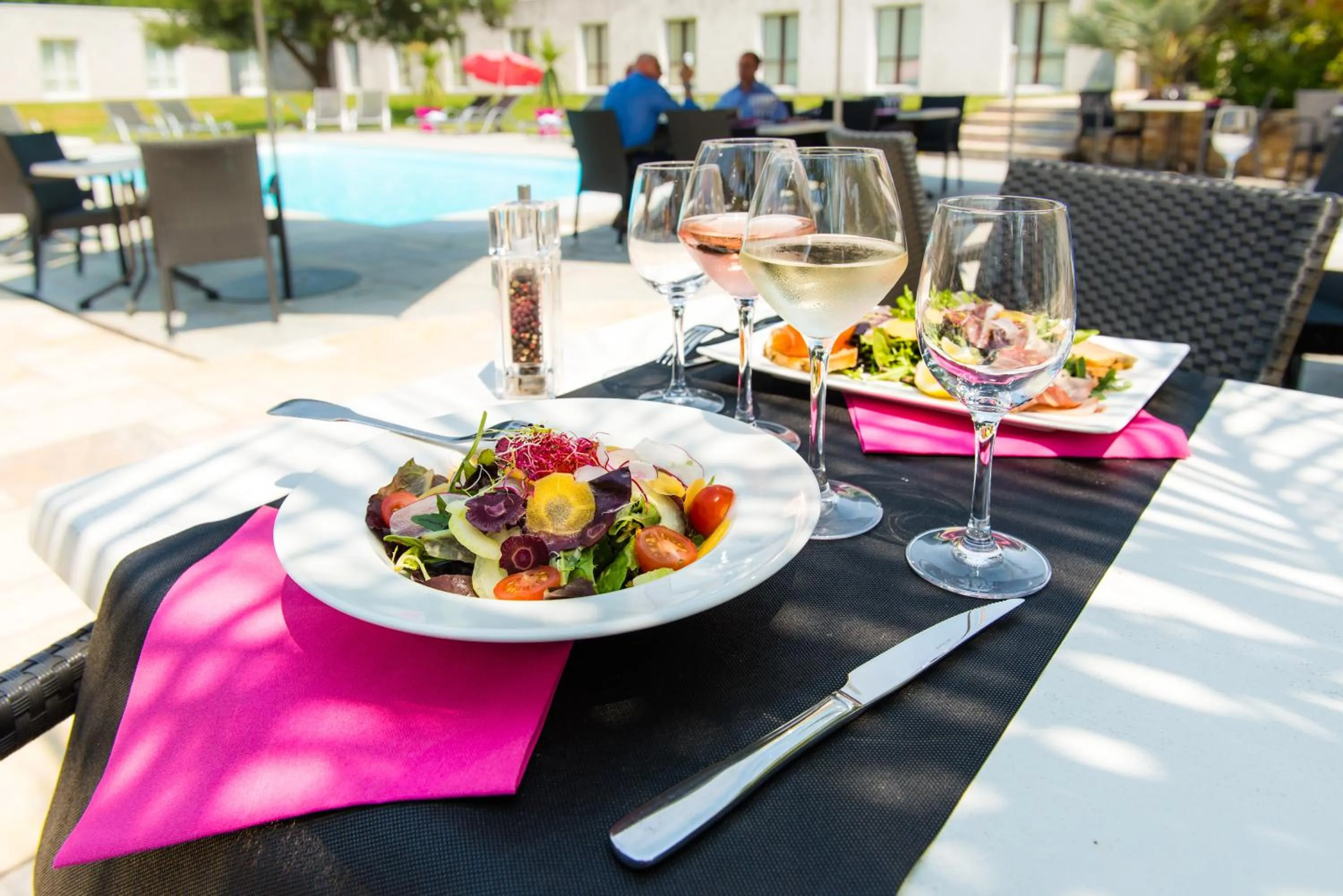 Lunch in Brit Hotel Nantes Vigneux - L'Atlantel