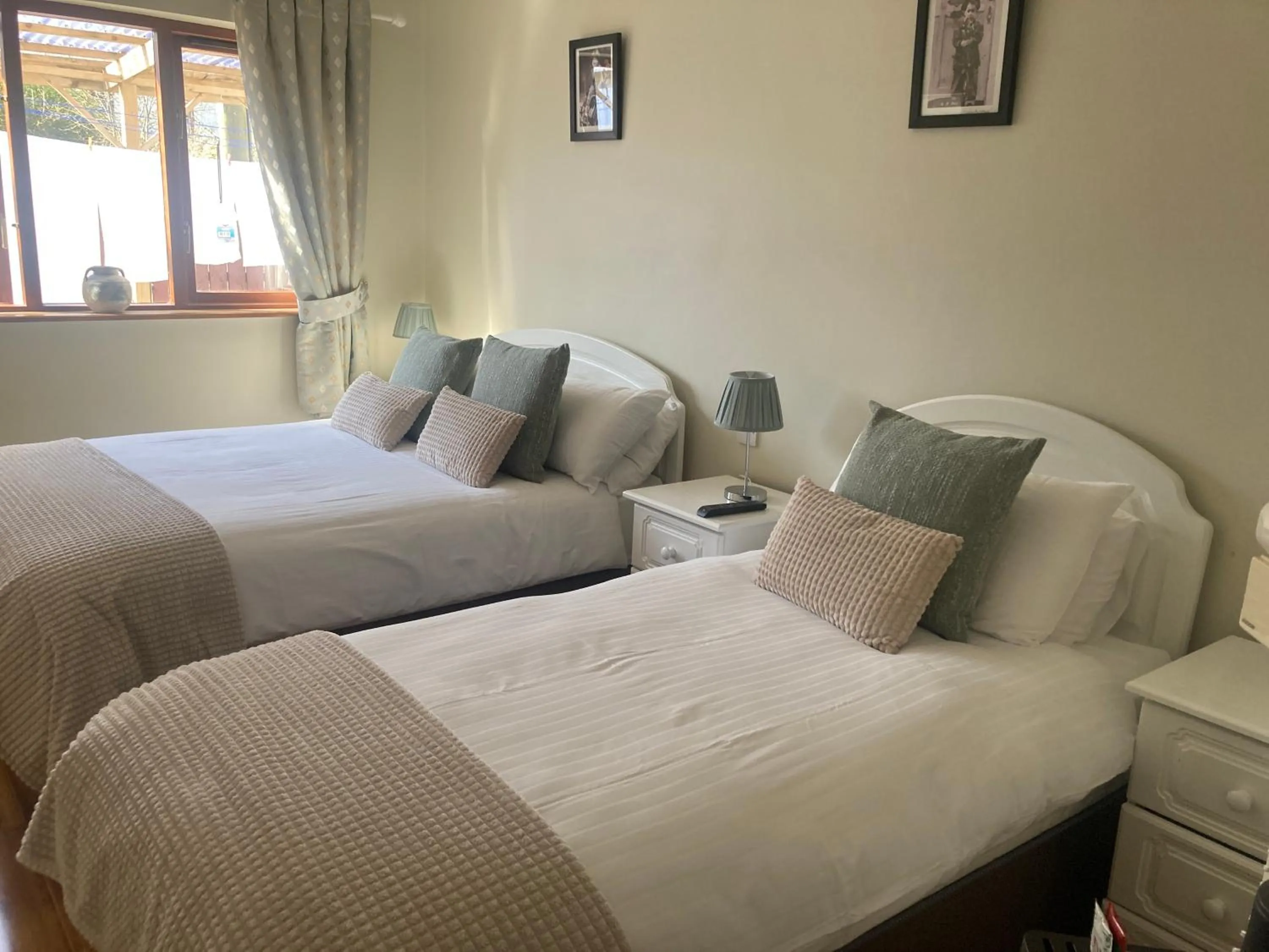 Steeple View B&B Guesthouse Donegal - Newly renovated in 2023