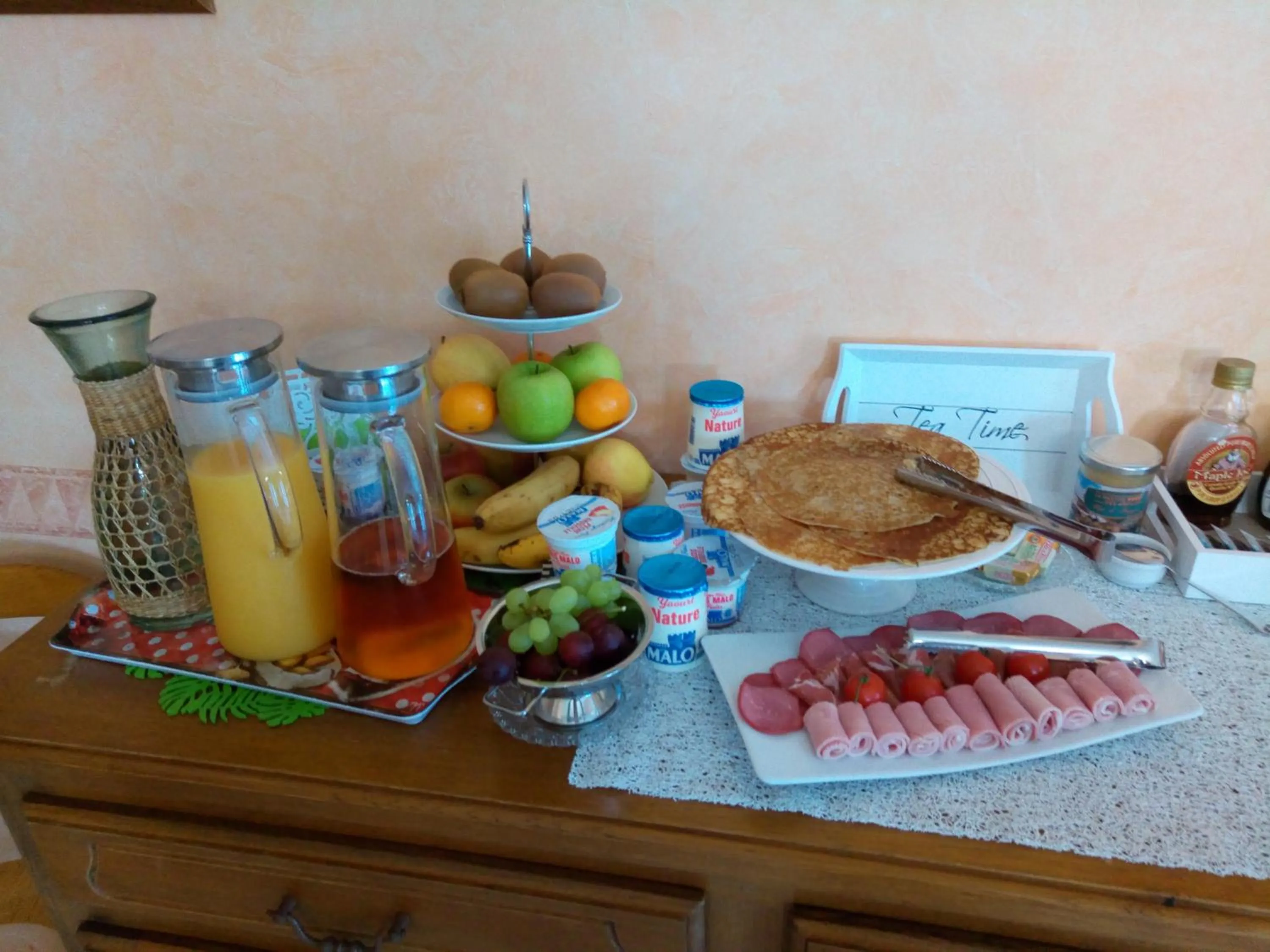 Dining area in La Jacotière