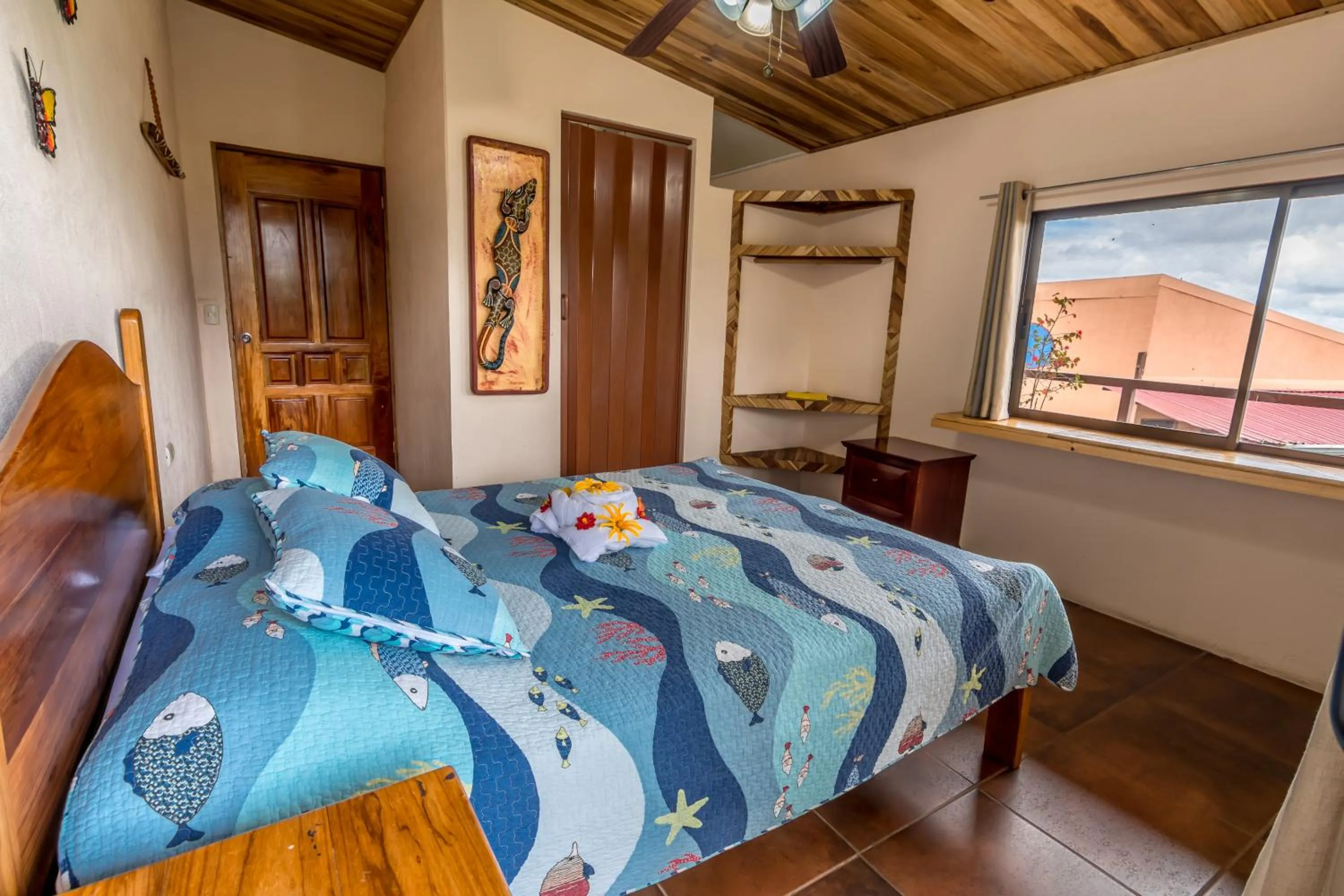 Bed in Hotel Nepenthe B&B