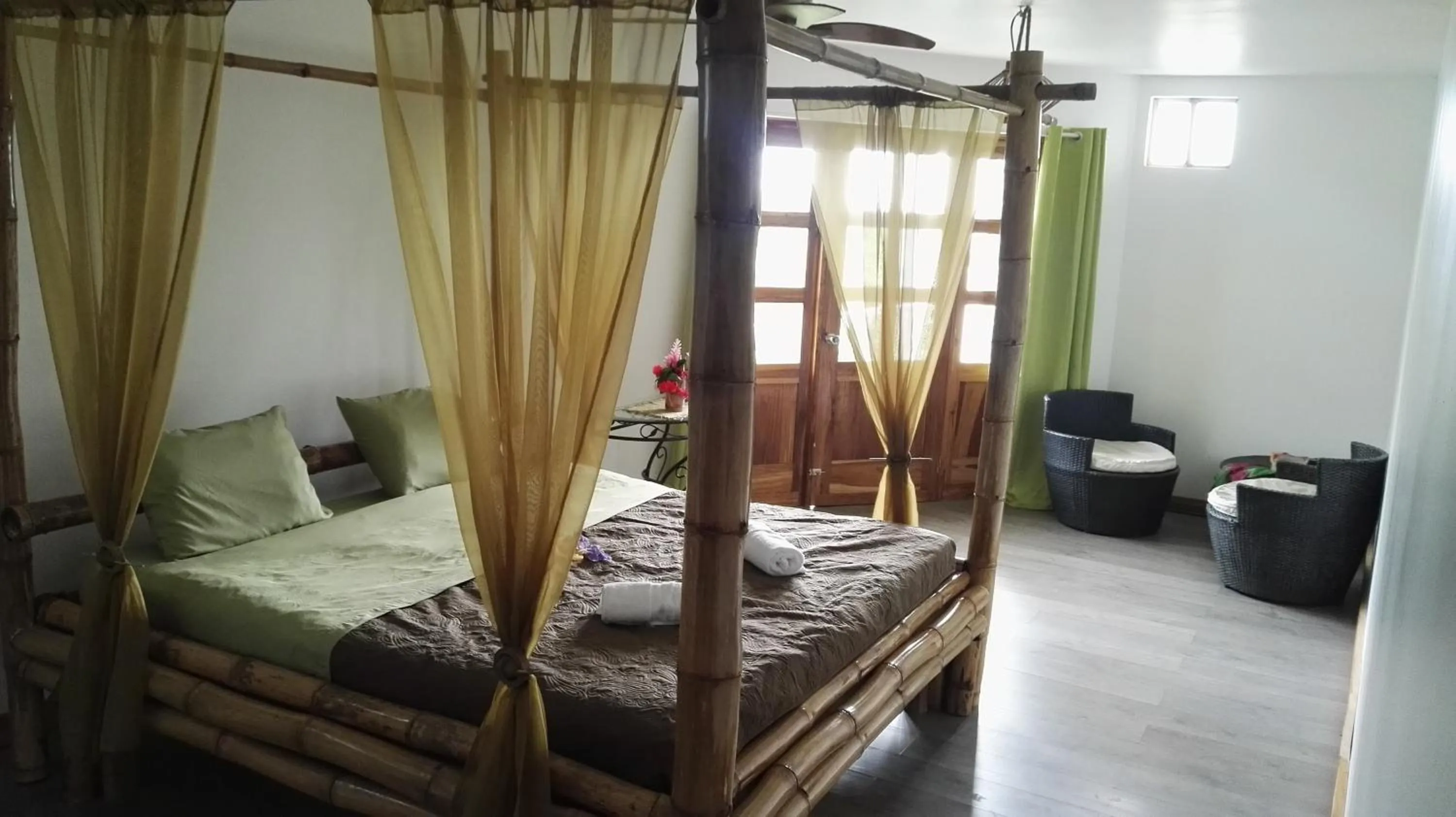 Photo of the whole room, Bed in Hotel Rio Celeste Finca L´ Etoile Celeste