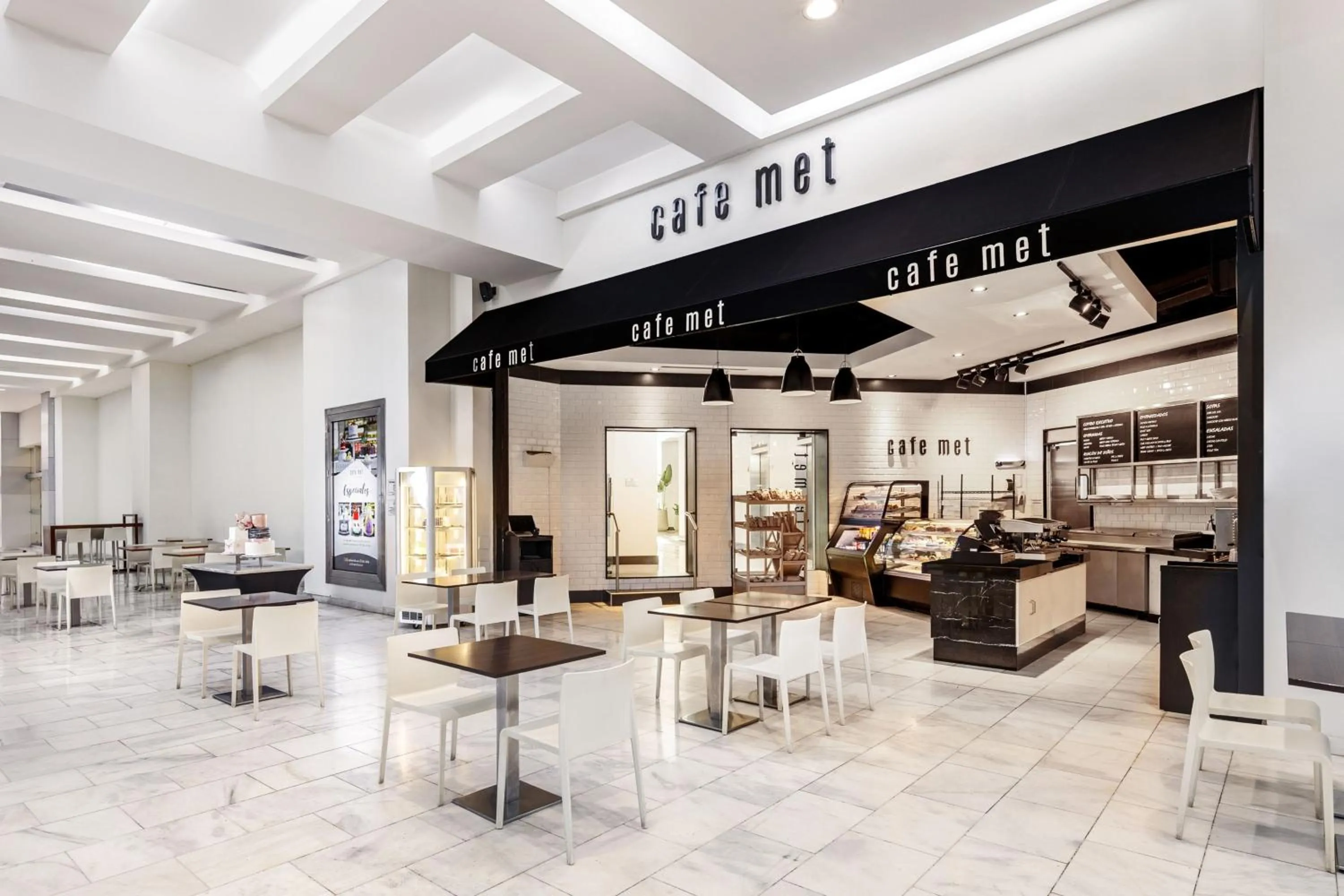 Restaurant/places to eat in Marriott Panama Hotel - Albrook