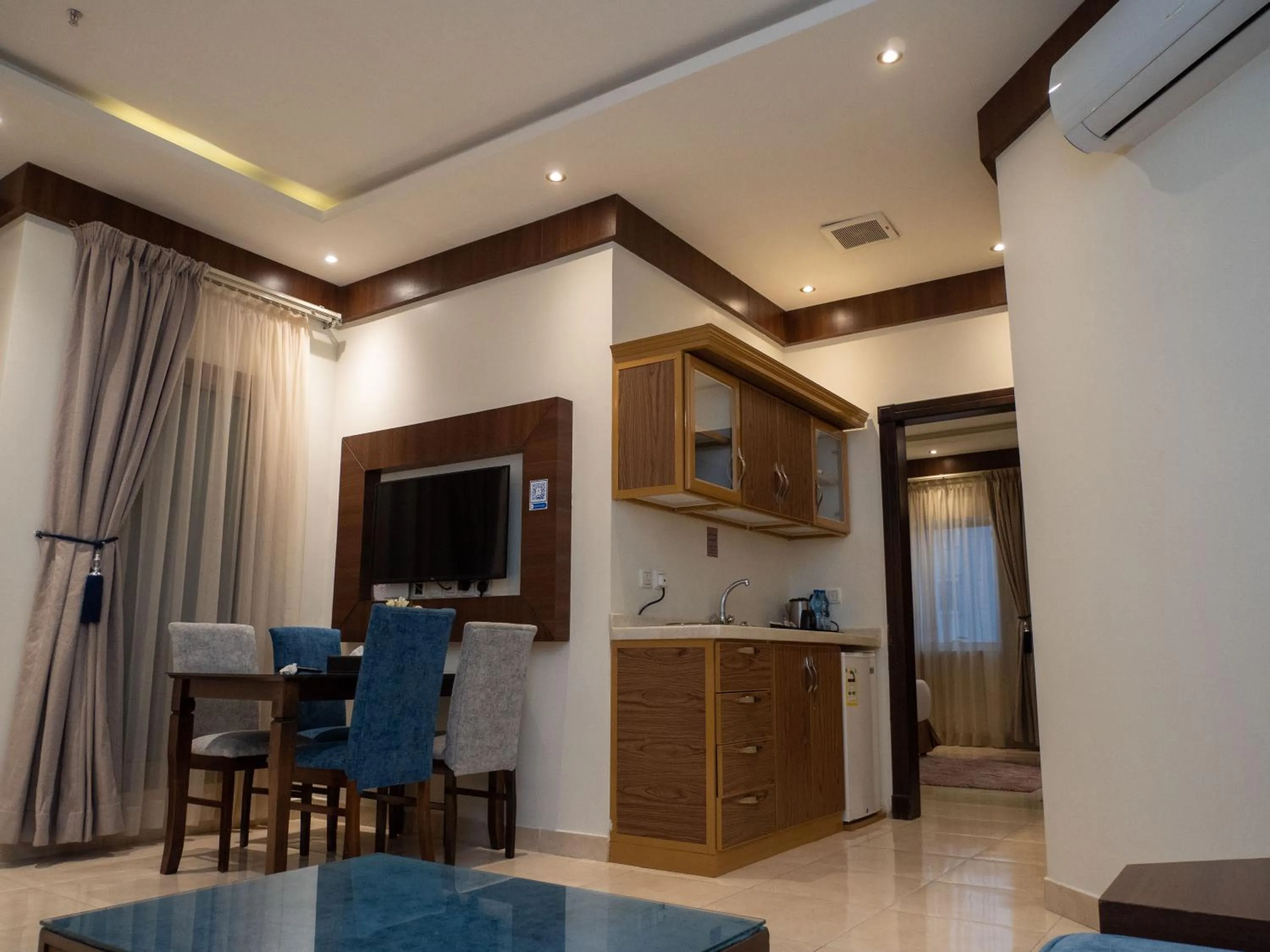 TV and multimedia in Innyar Hotel